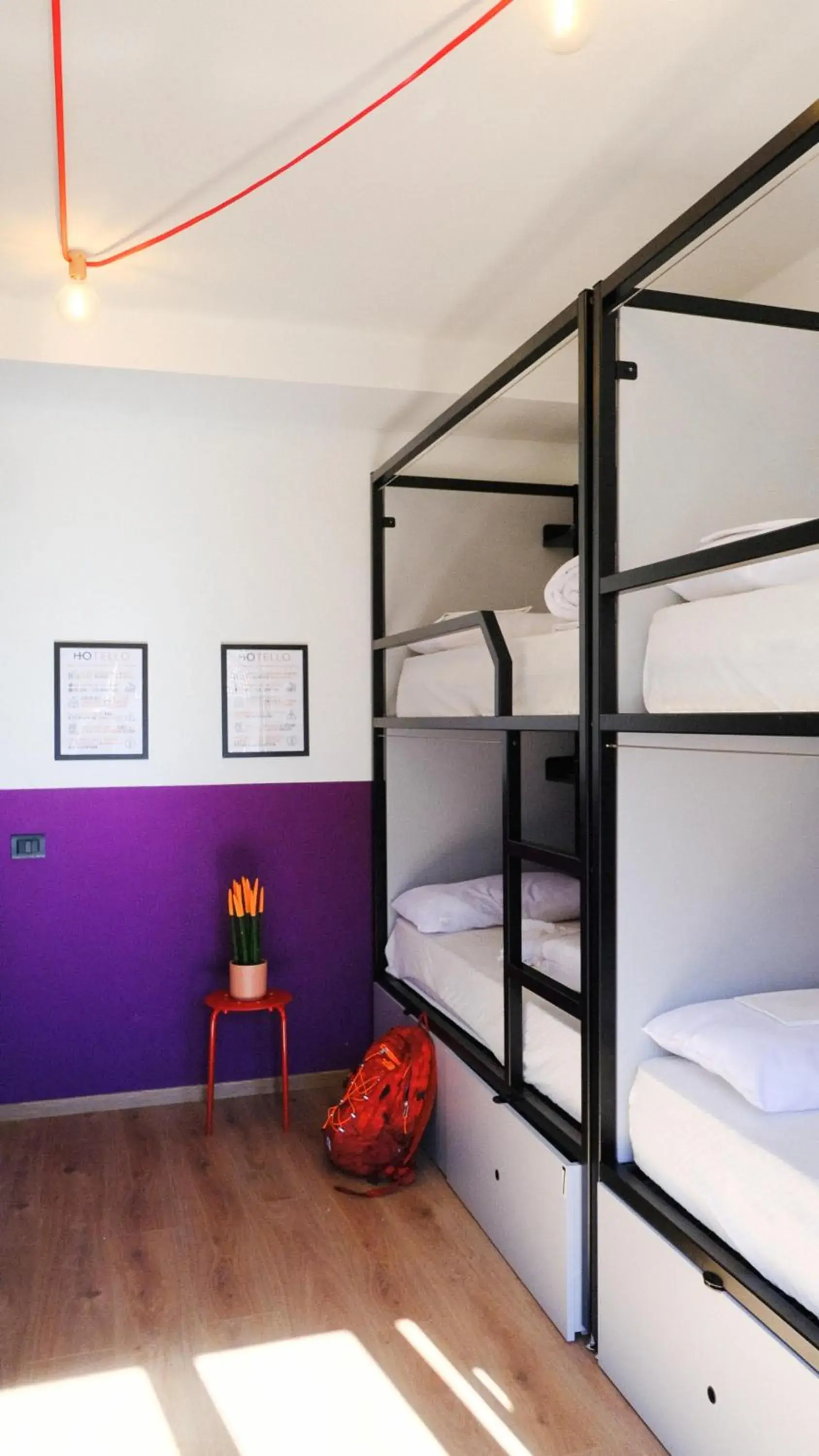 Bed in Hotello Trieste Bed in Hotello Trieste