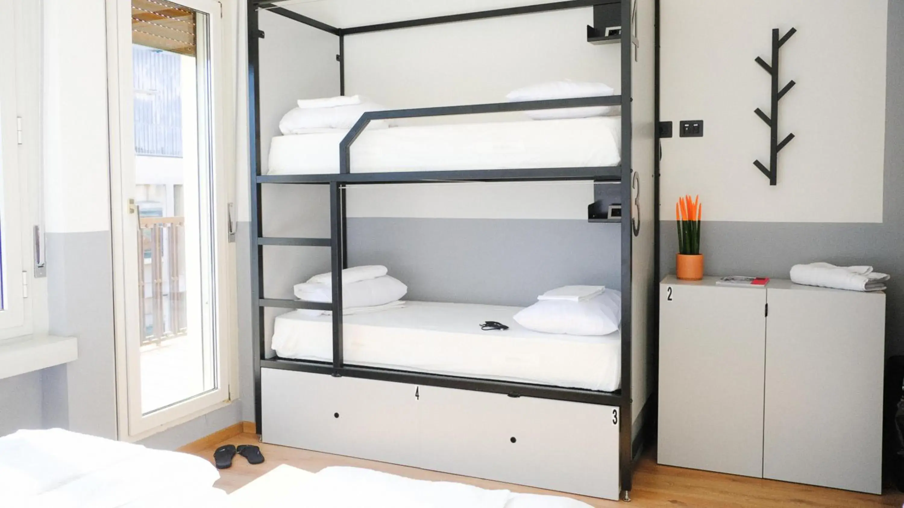 Bed in Hotello Trieste Bed in Hotello Trieste