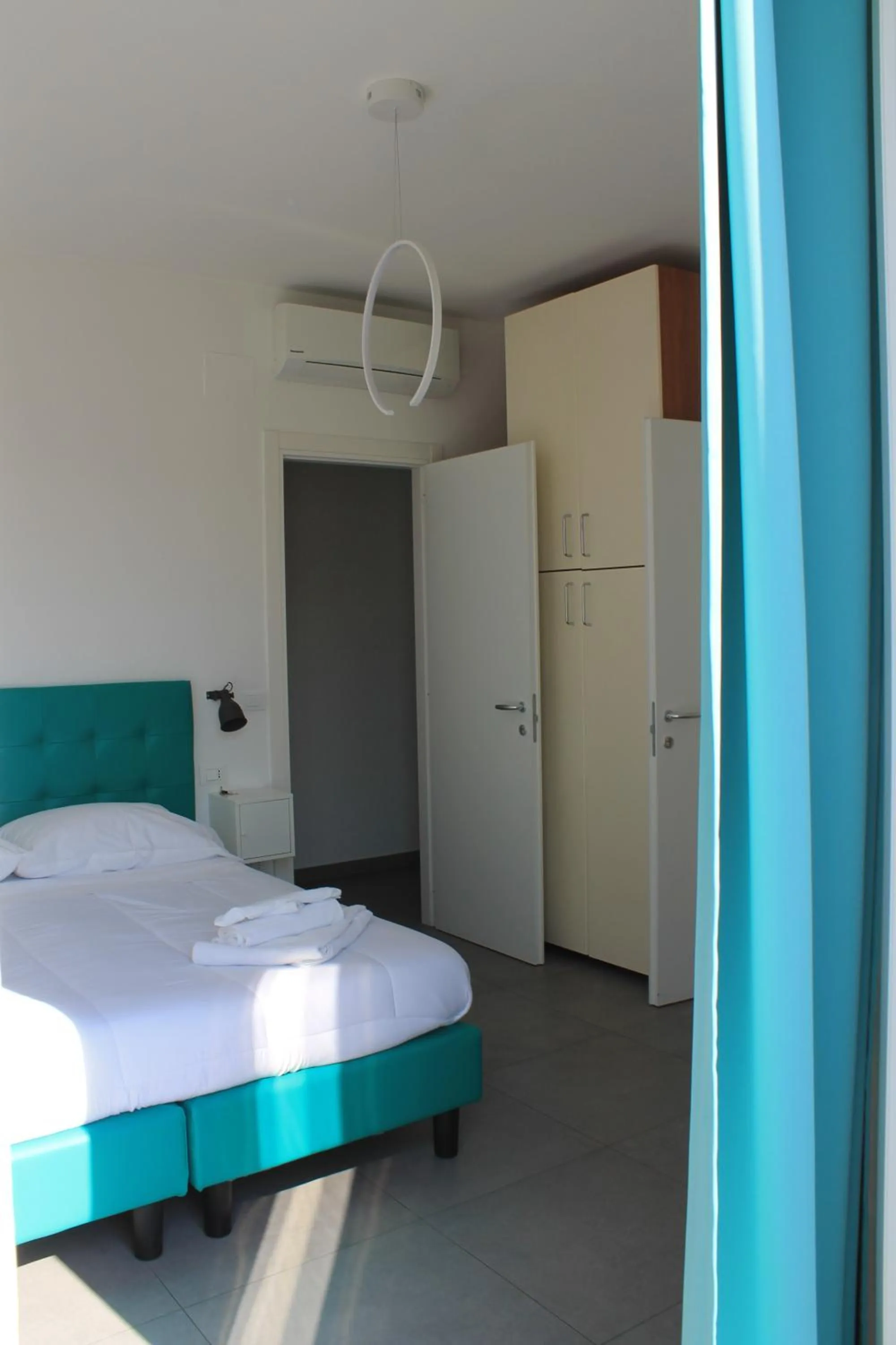 Photo of the whole room, Bed in Life Quality B&B