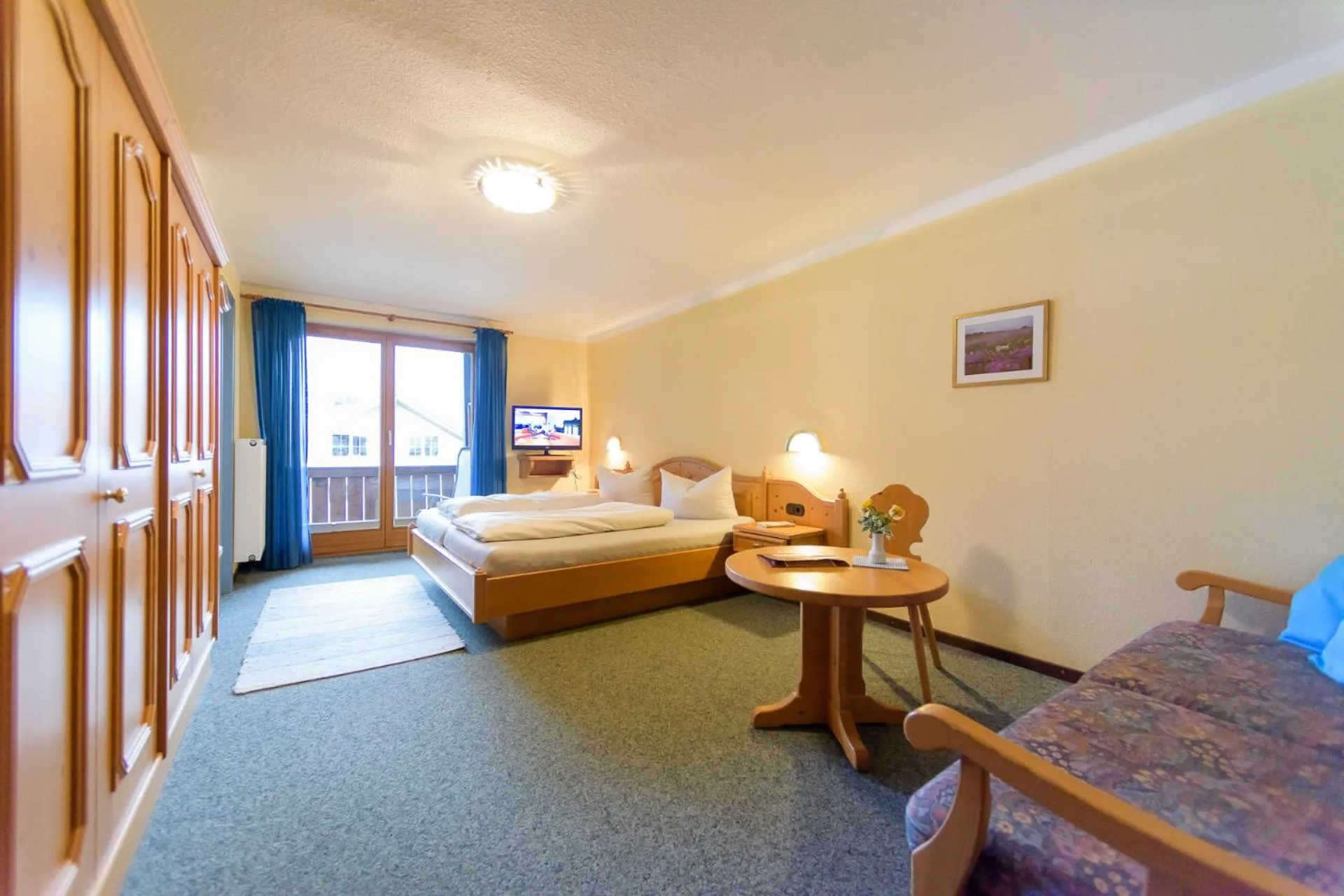 Bedroom, Bed in Kleines Hotel Edeltraud