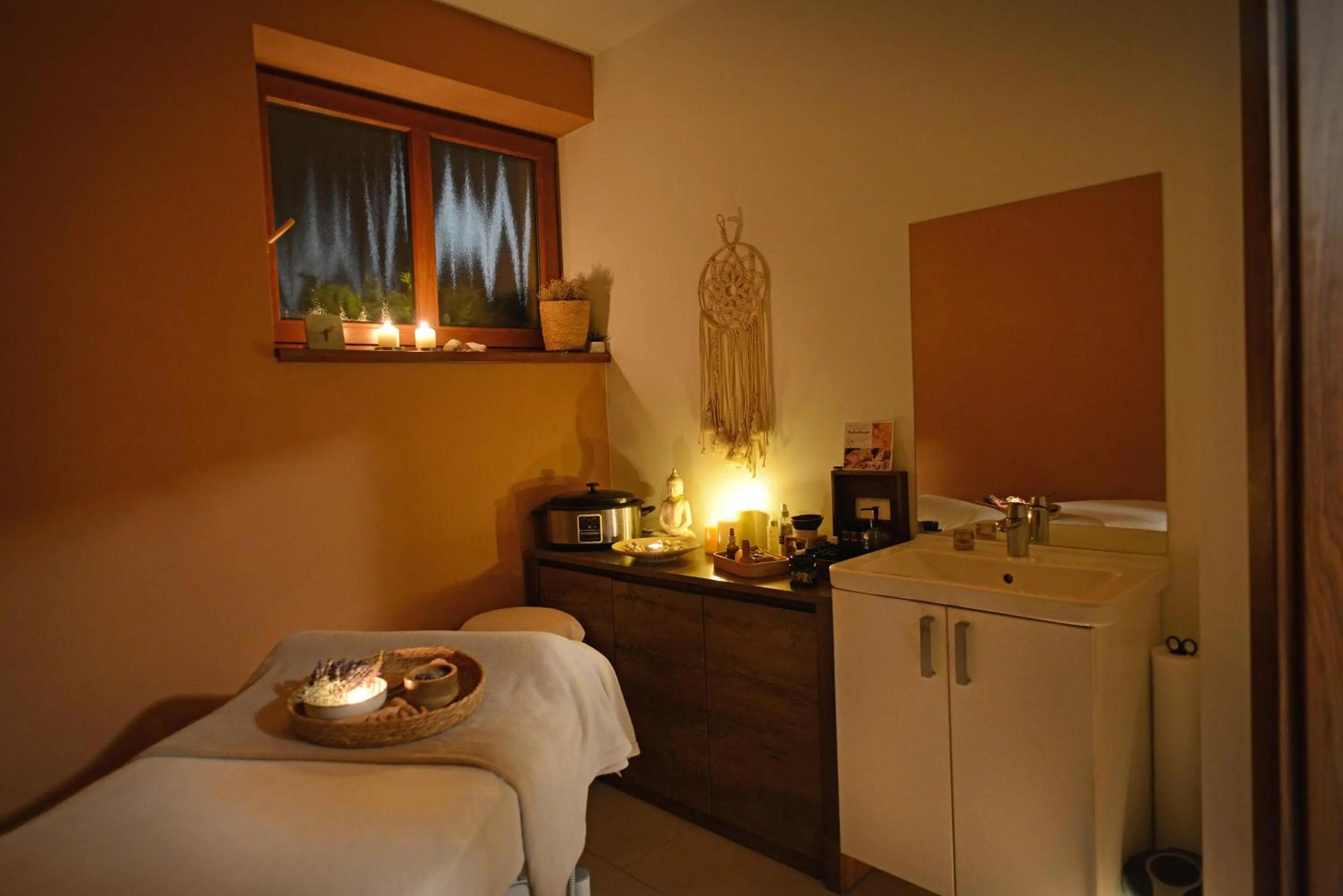 Massage in Vila Terra