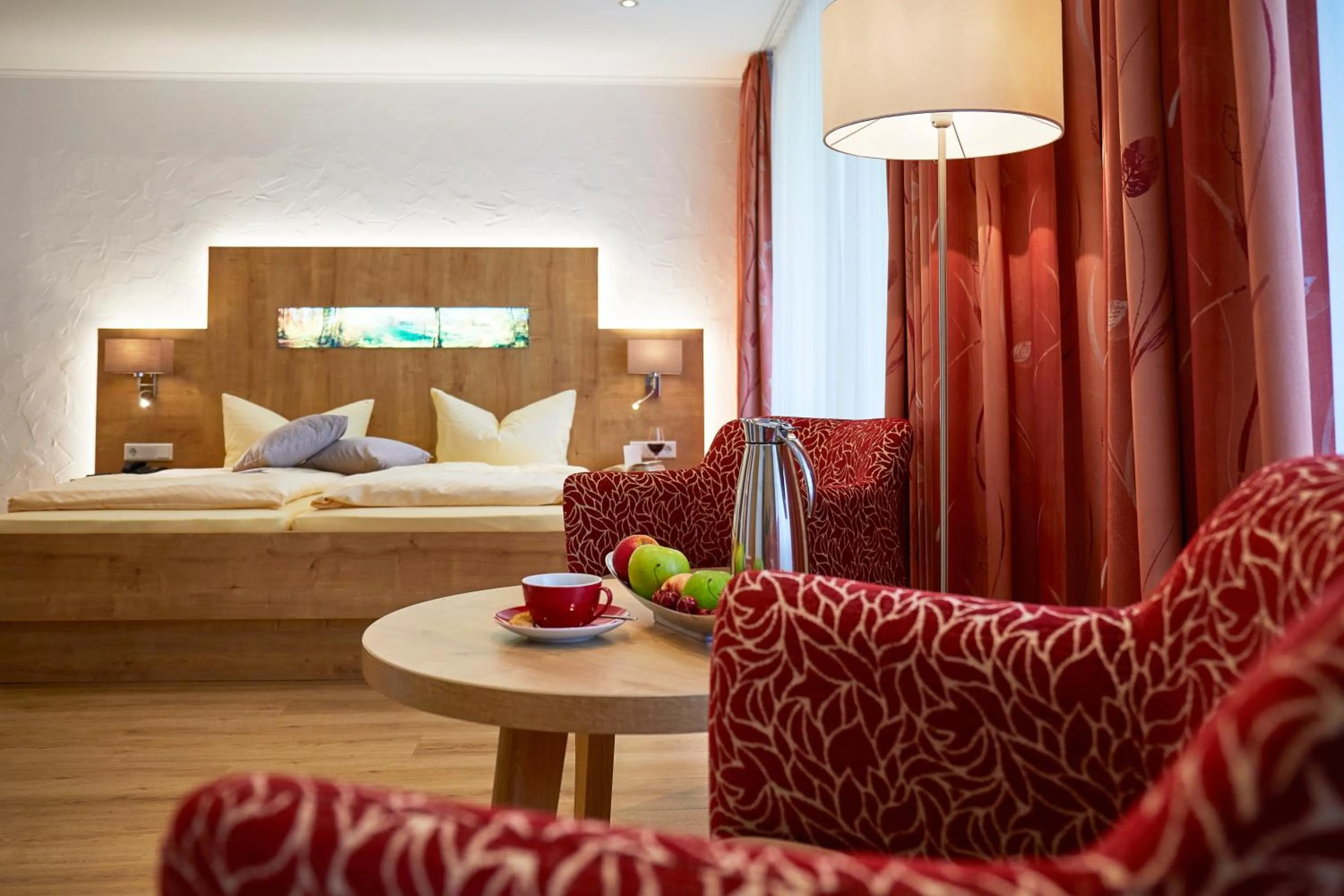 Photo of the whole room, Bed in Hotel & Ferienappartements Edelweiss