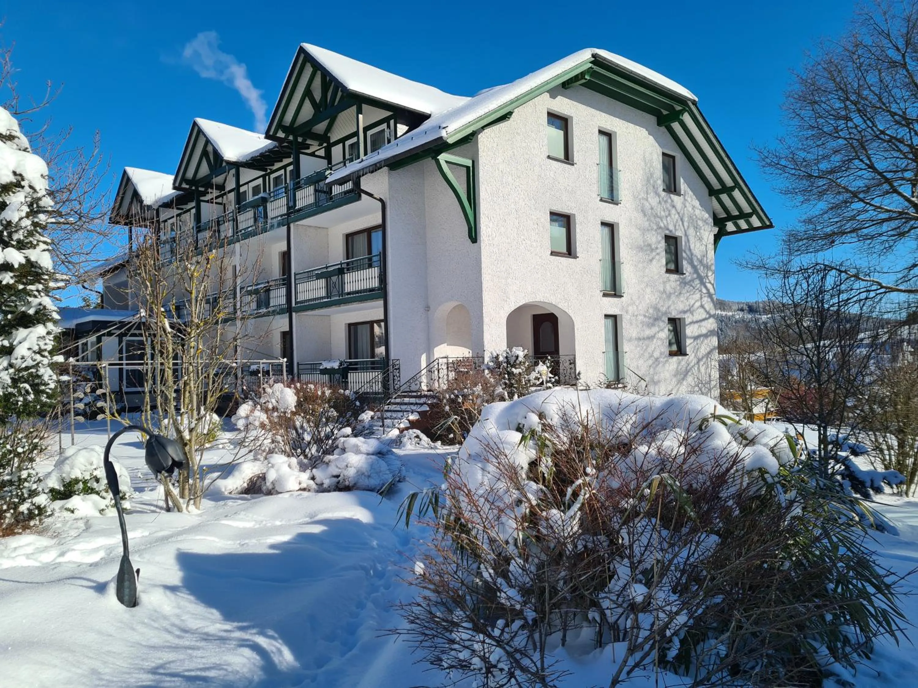 Property building in Hotel & Ferienappartements Edelweiss