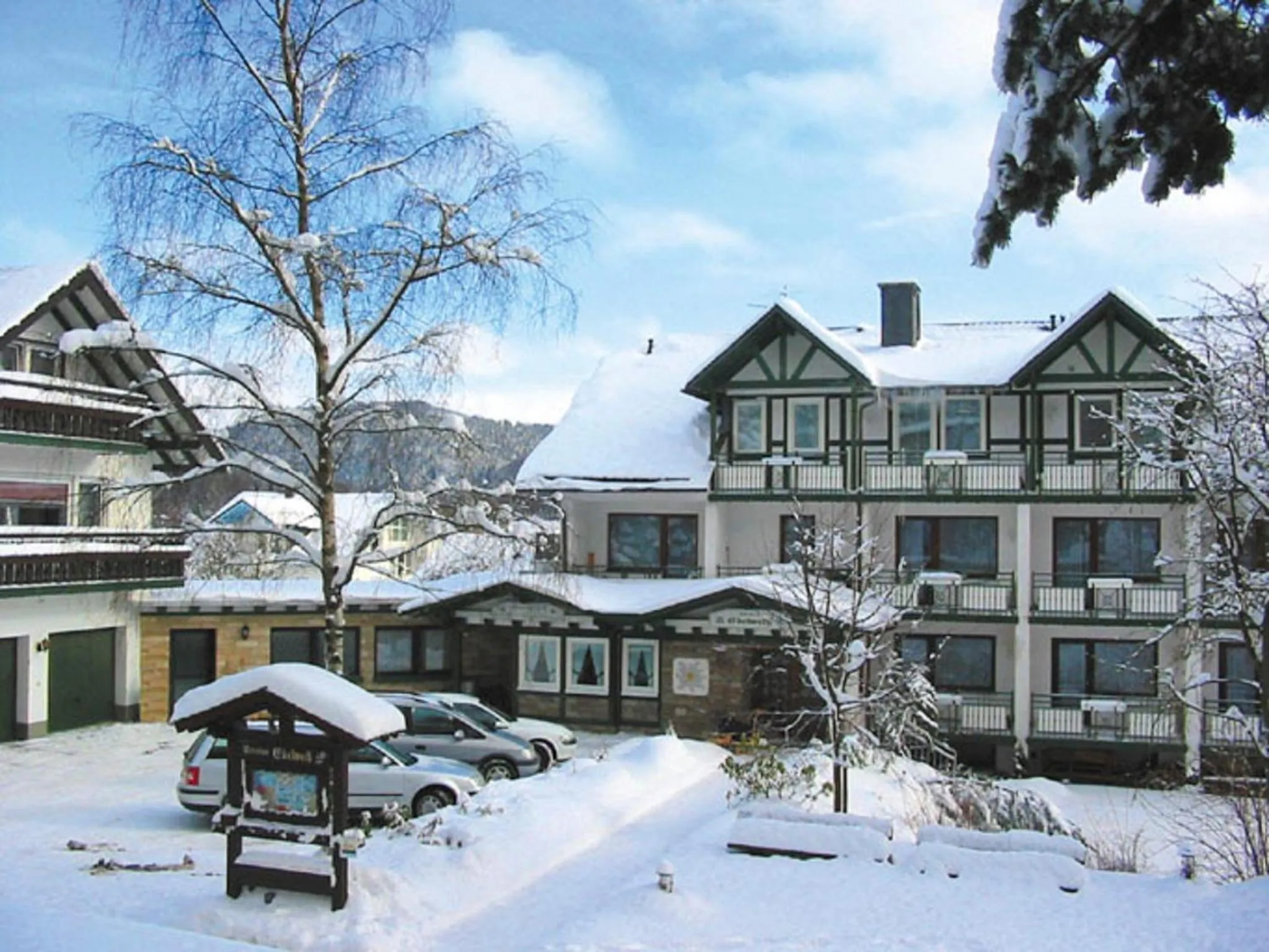 Facade/entrance in Hotel & Ferienappartements Edelweiss