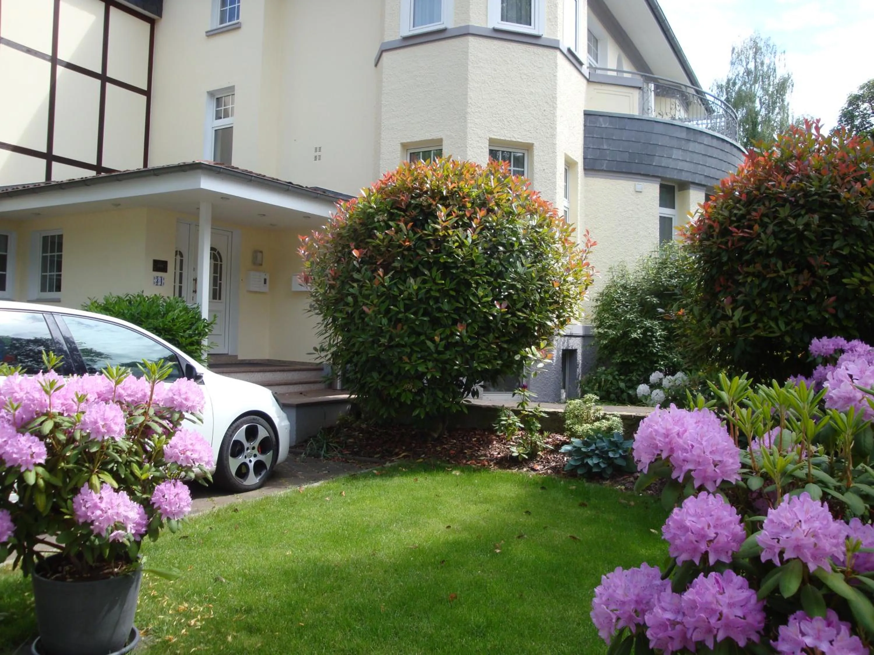 Property building in Hotel Bellevue