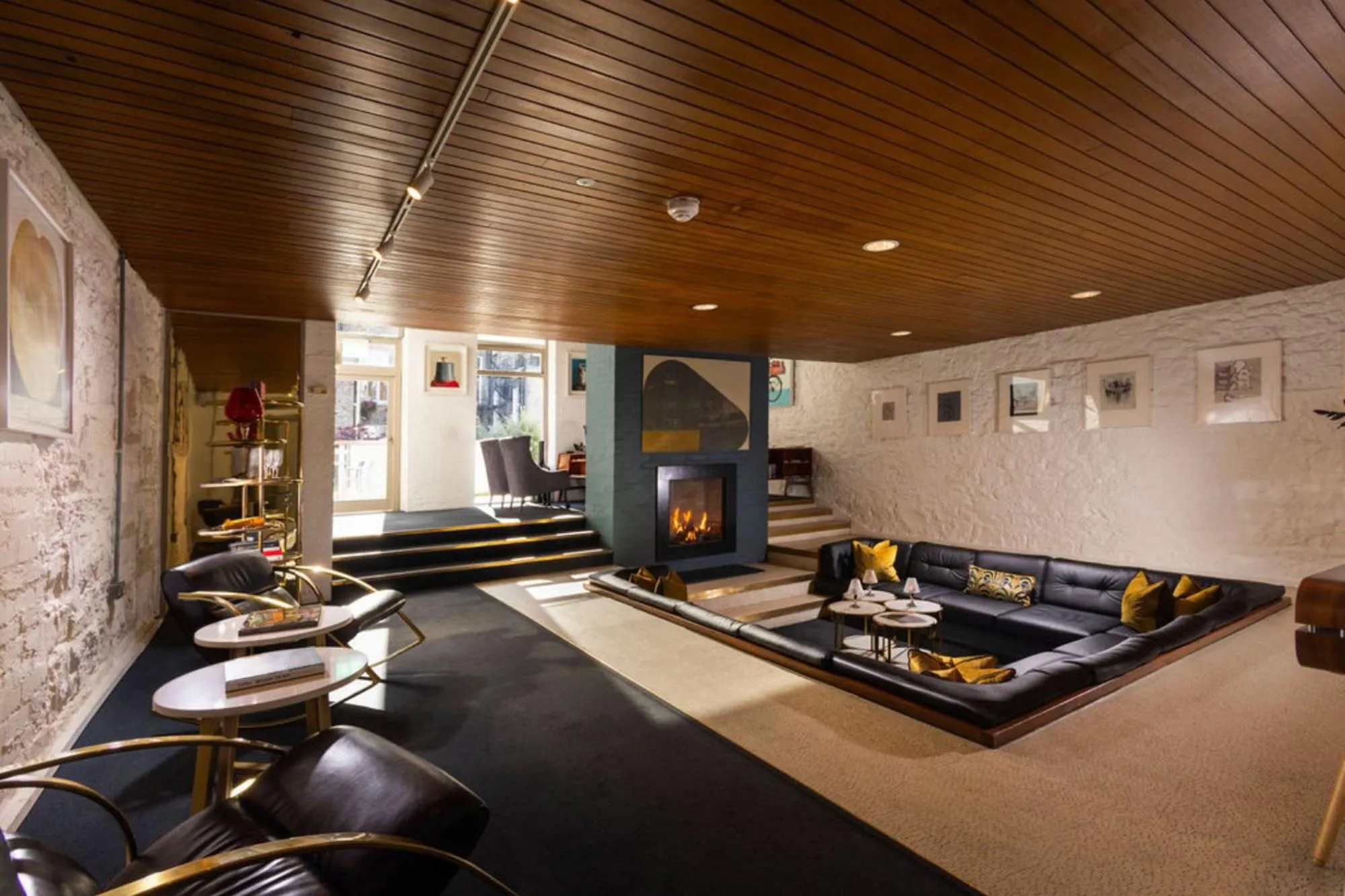 Communal lounge/ TV room in Number 31