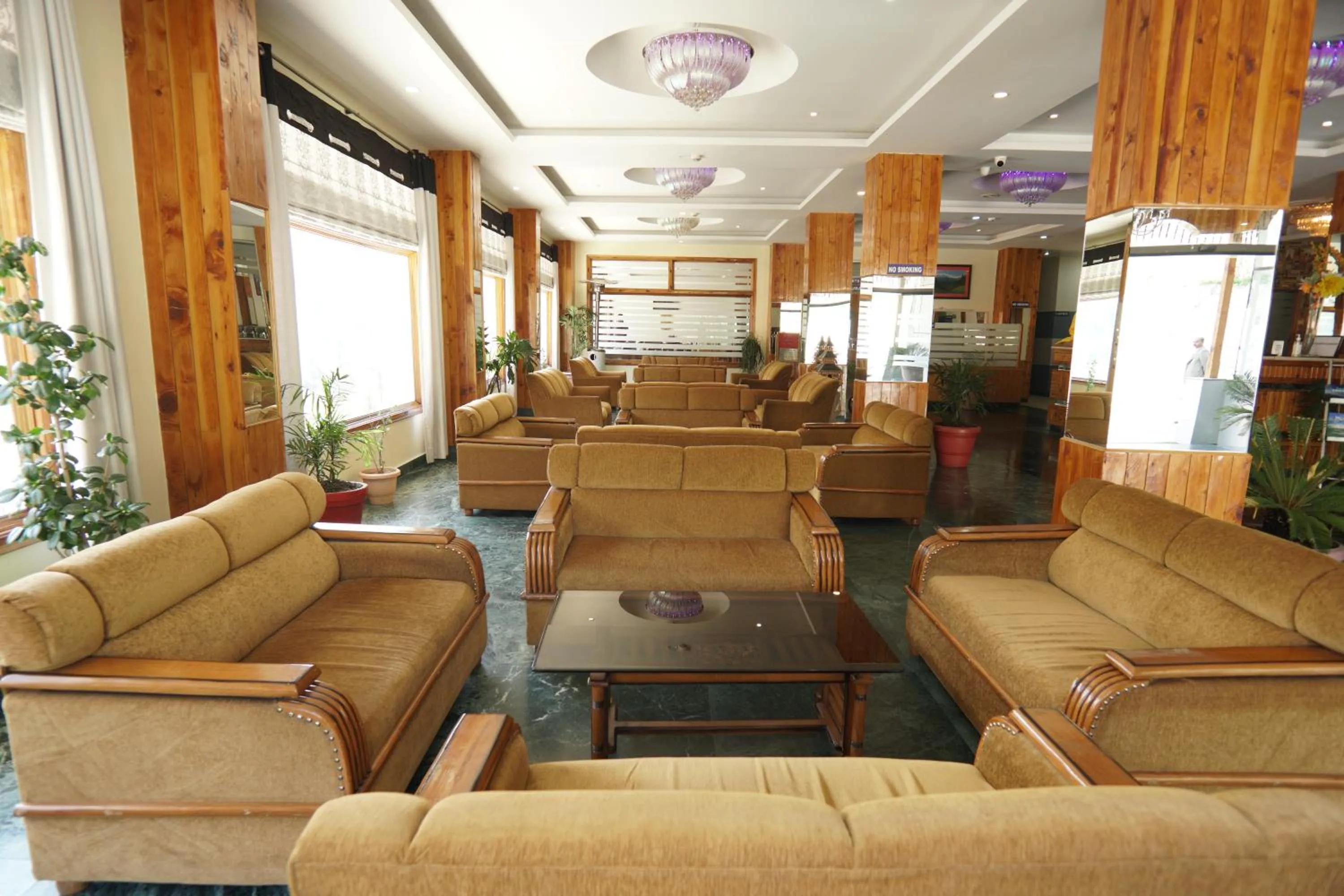 Lobby or reception in Manali Valley Resort