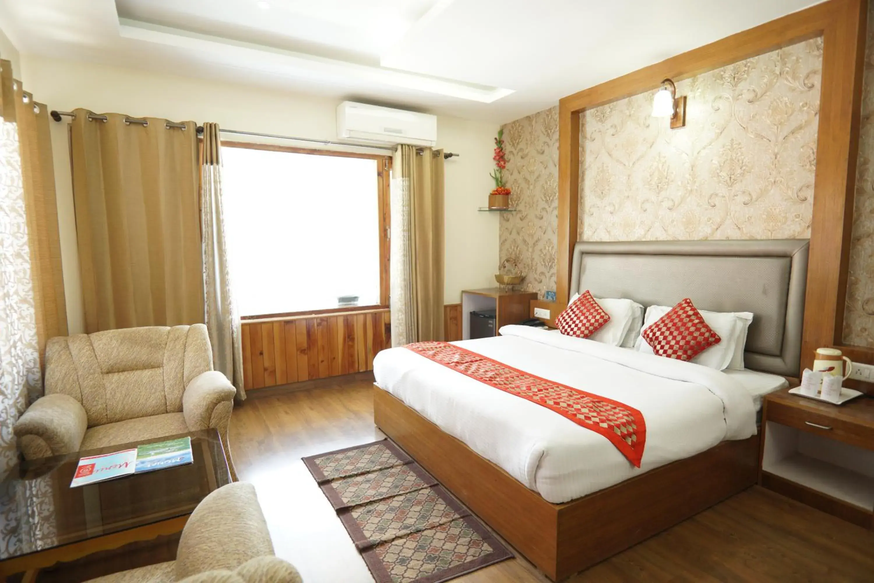 View (from property/room), Bed in Manali Valley Resort View (from property/room), Bed in Manali Valley Resort