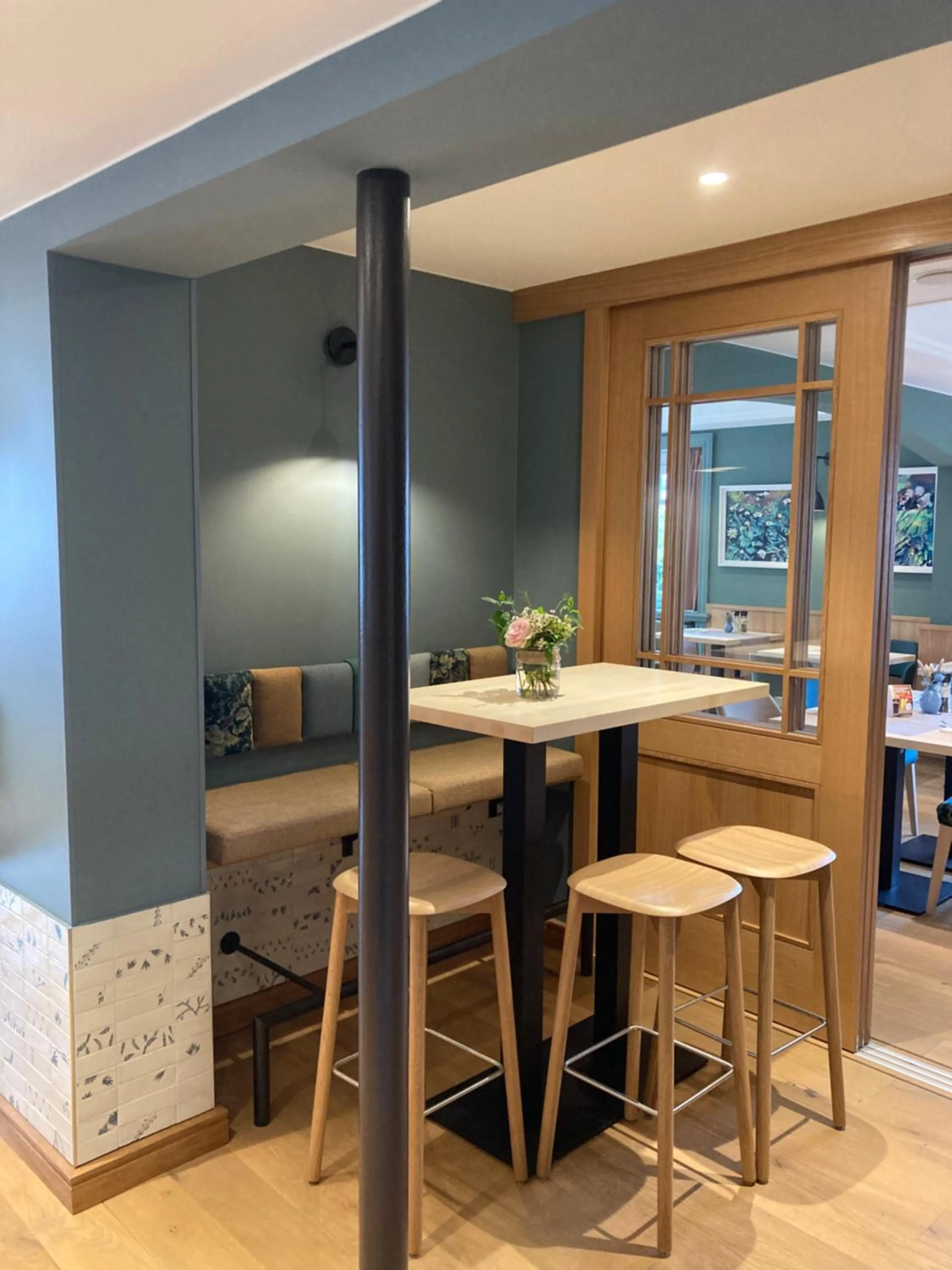 Restaurant/places to eat in Hotel Paulsen