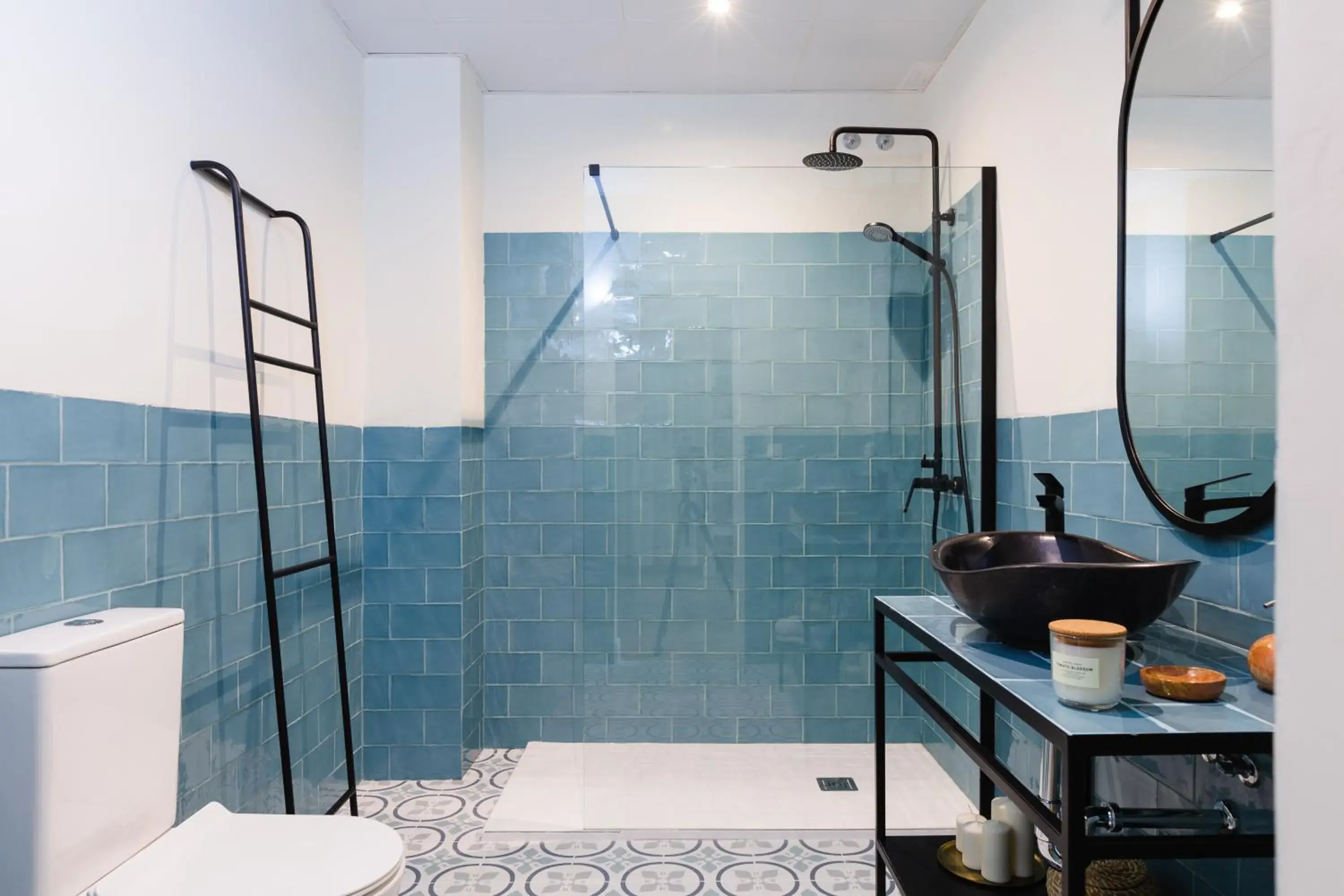 Two-Bedroom Apartment in Atenea Malaga Apartments Two-Bedroom Apartment in Atenea Malaga Apartments