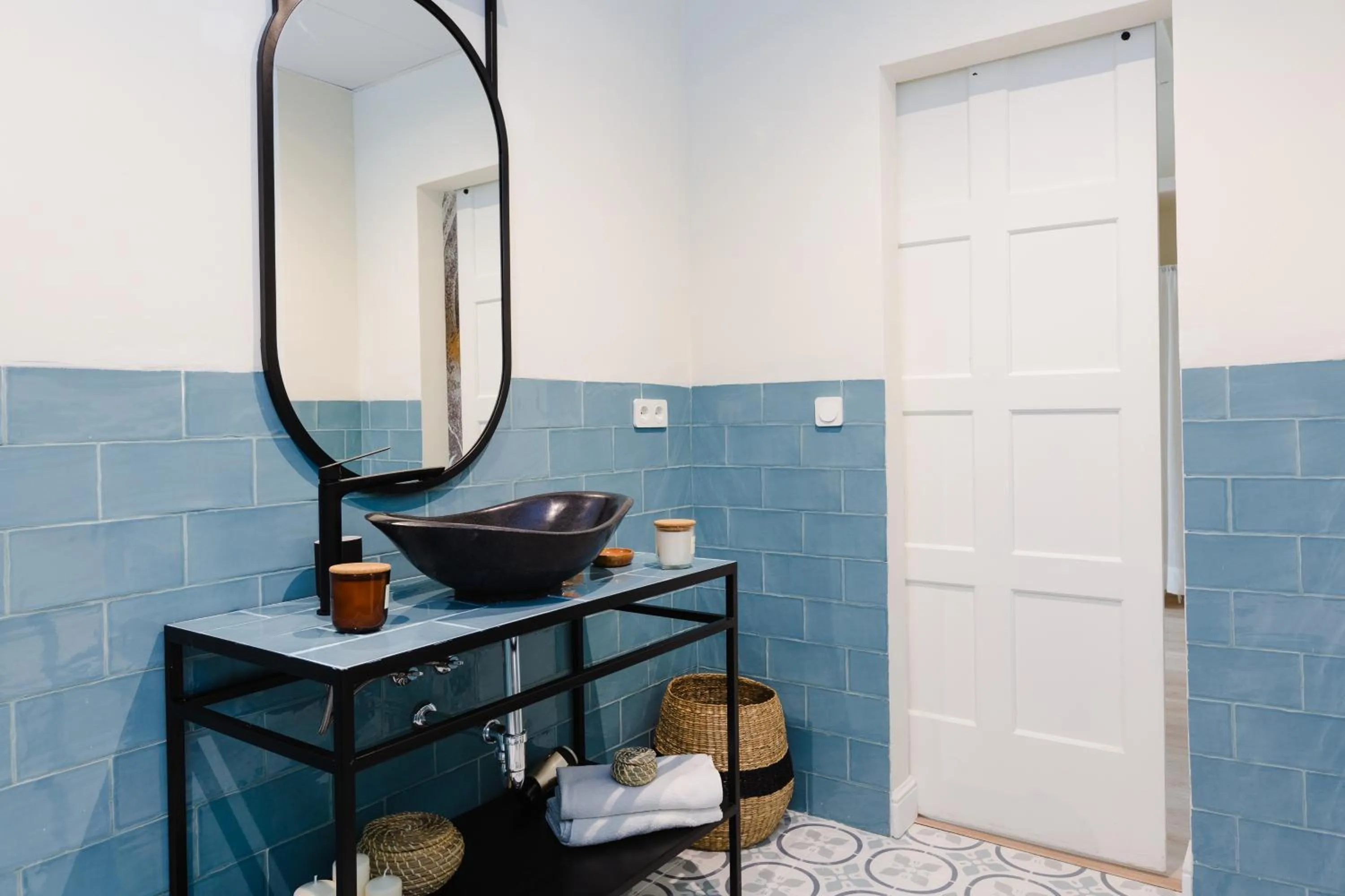 Toilet in Atenea Malaga Apartments