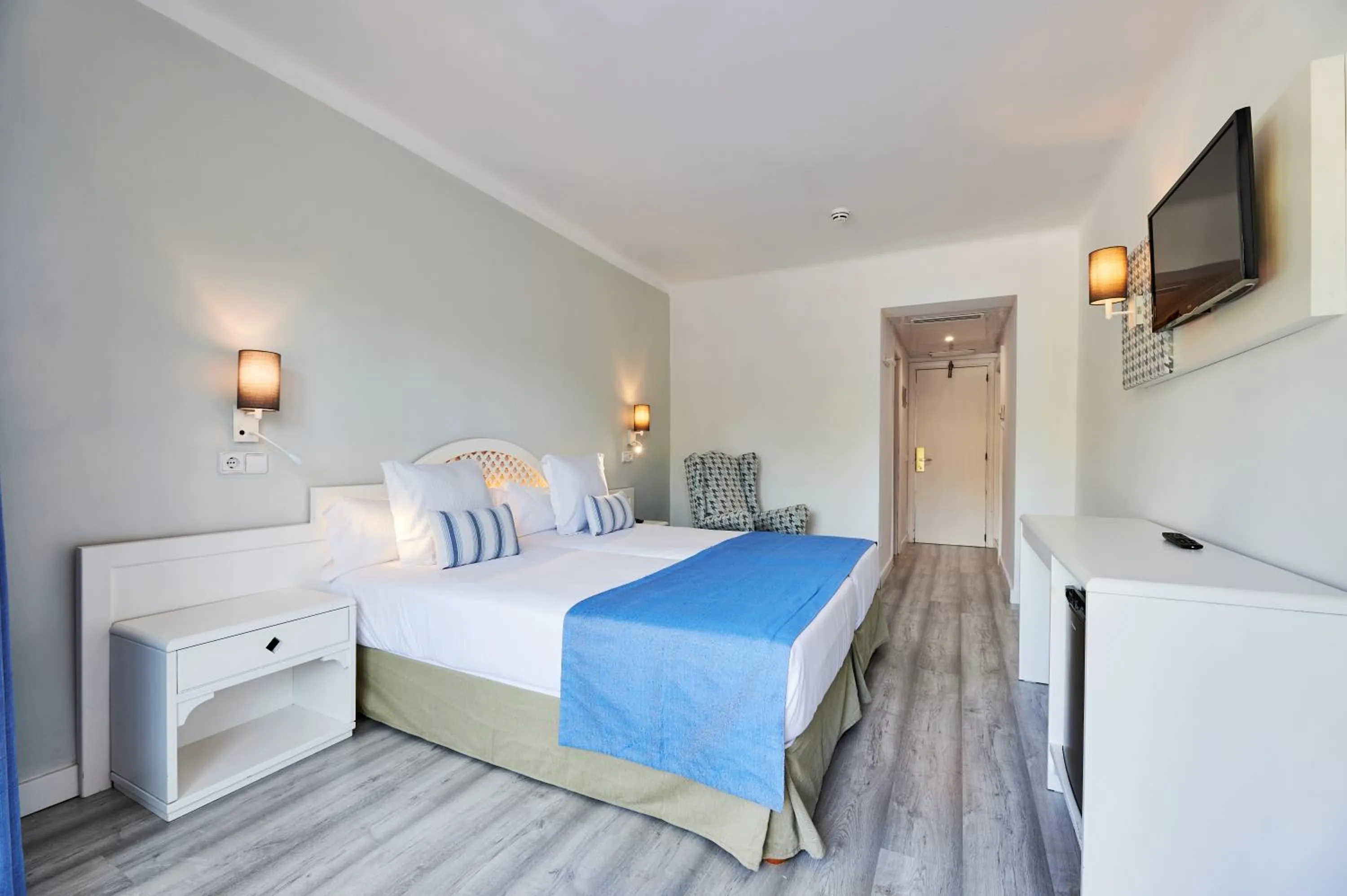 Bedroom, Bed in Oberoy - Adults Only