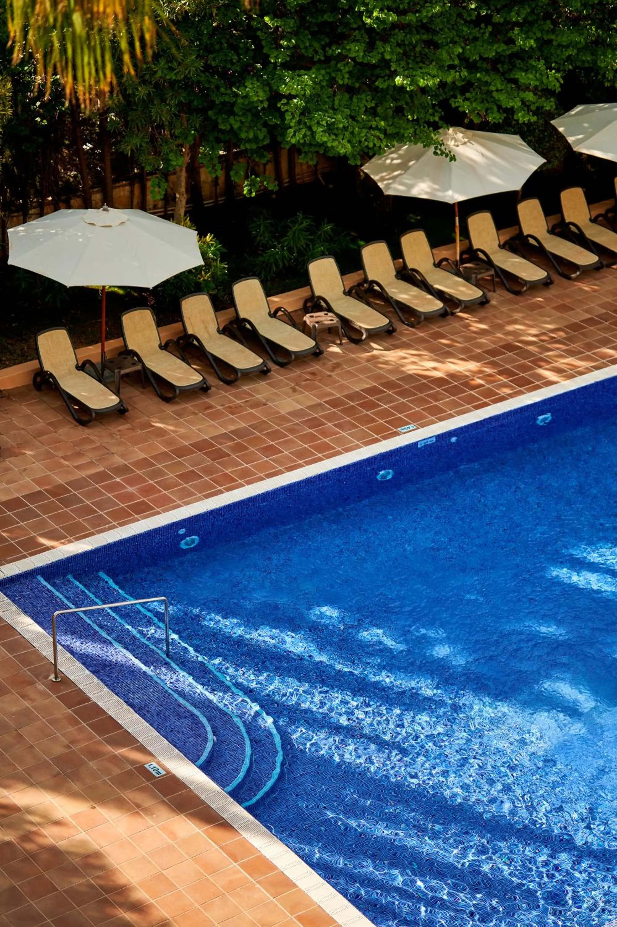 Swimming pool in Oberoy - Adults Only