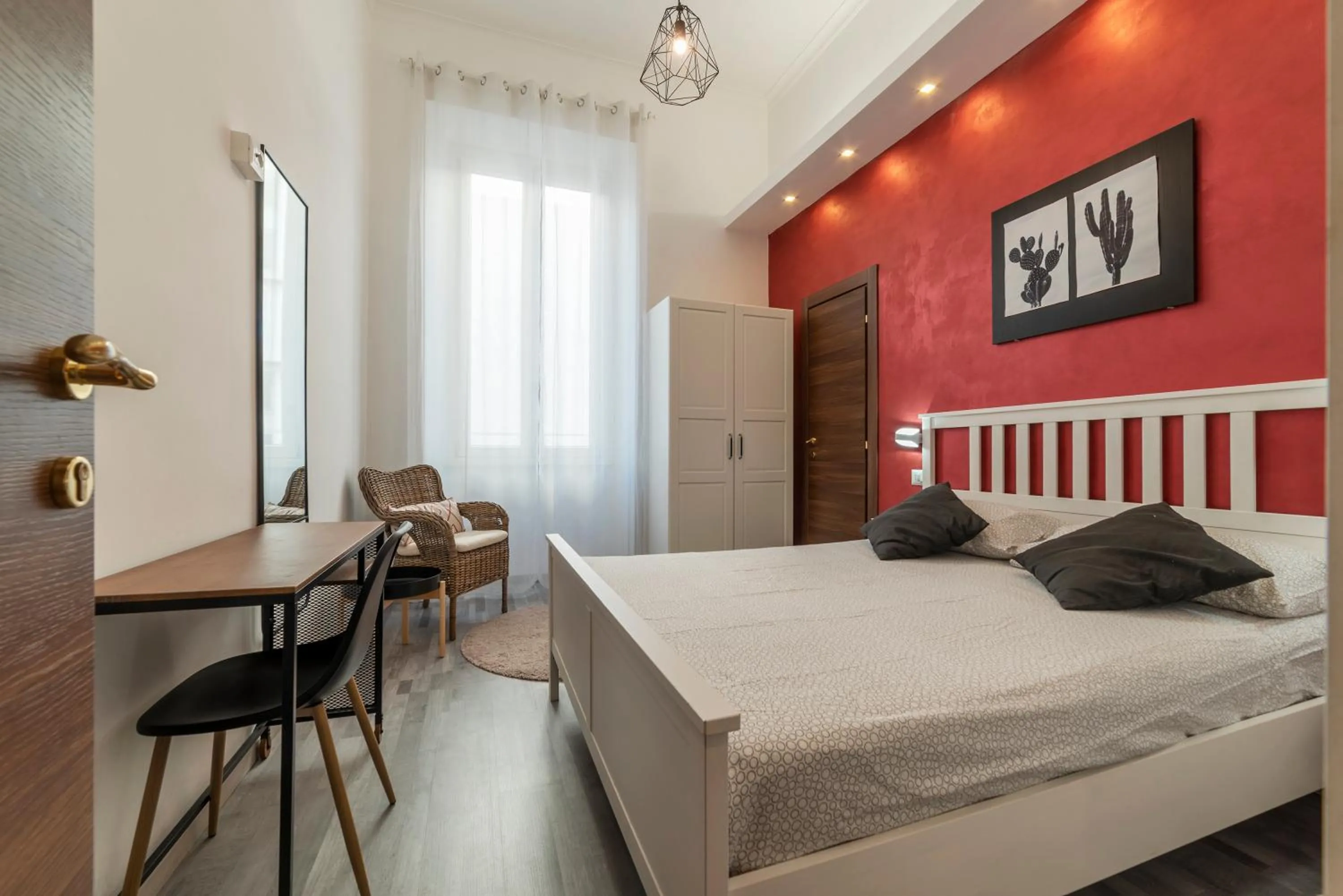 GuestHost - Roma Termini Big Apartment
