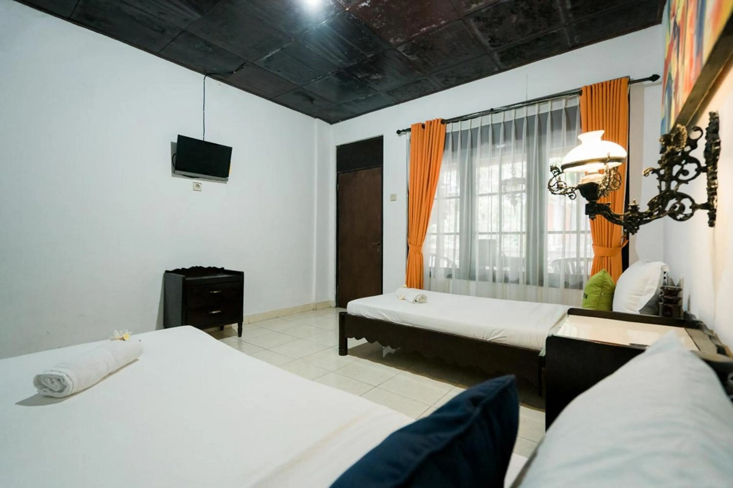 Bed in Urbanview Hotel Ananda Beach Sanur