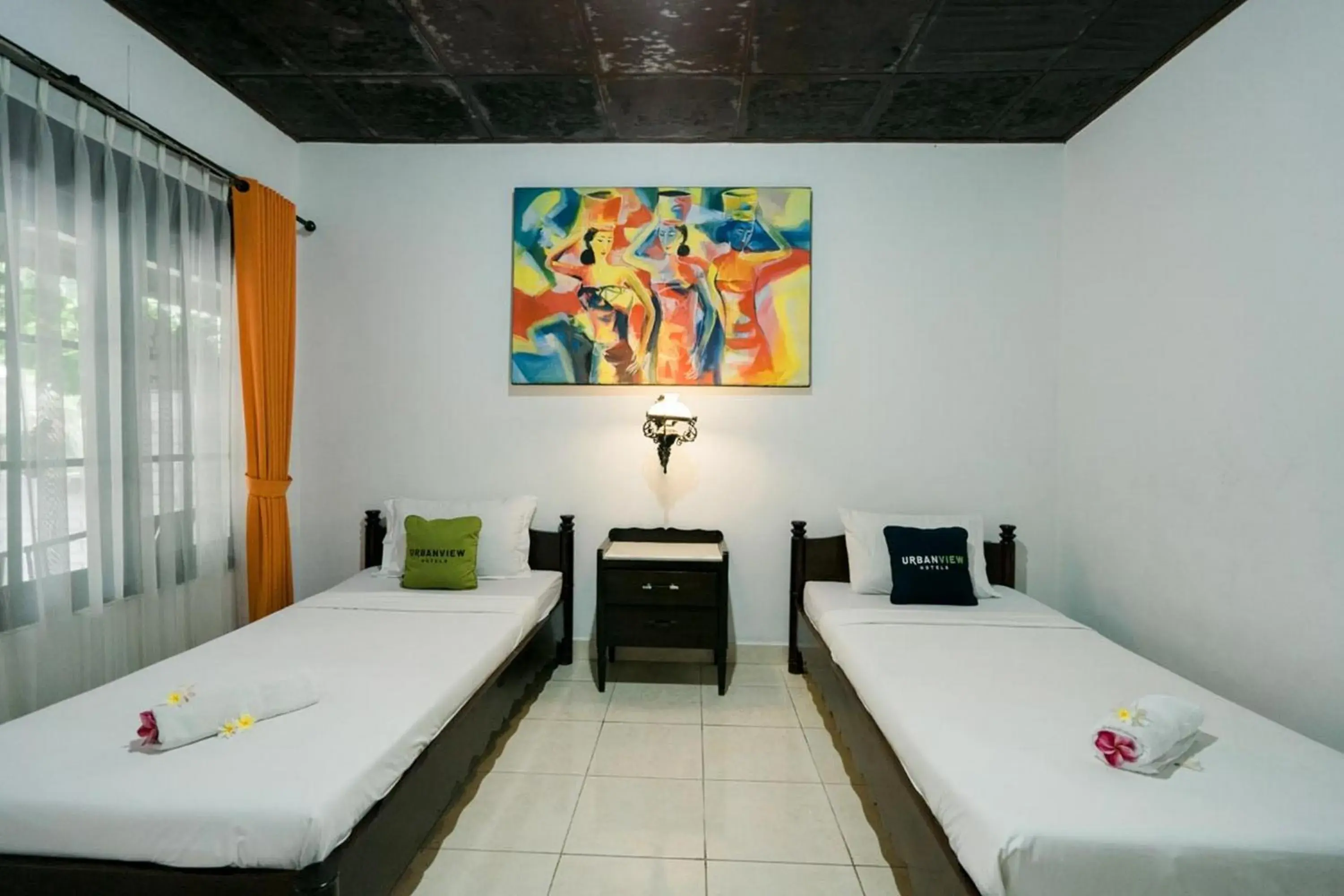 Twin Room in Urbanview Hotel Ananda Beach Sanur Twin Room in Urbanview Hotel Ananda Beach Sanur
