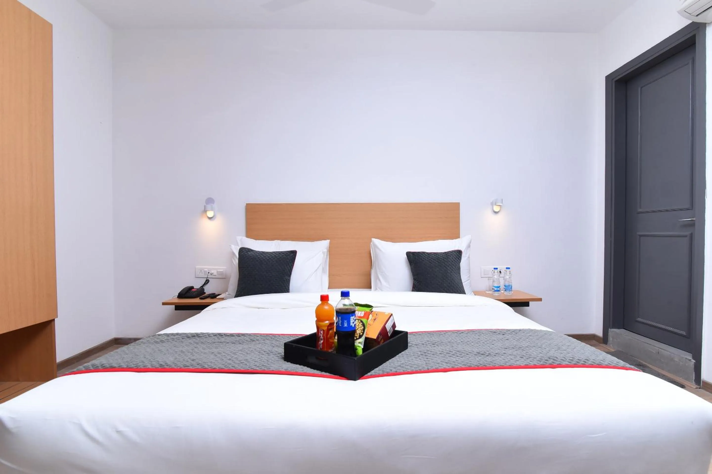 Bedroom, Bed in Townhouse Rudra Inn Near Chhatarpur Metro Station