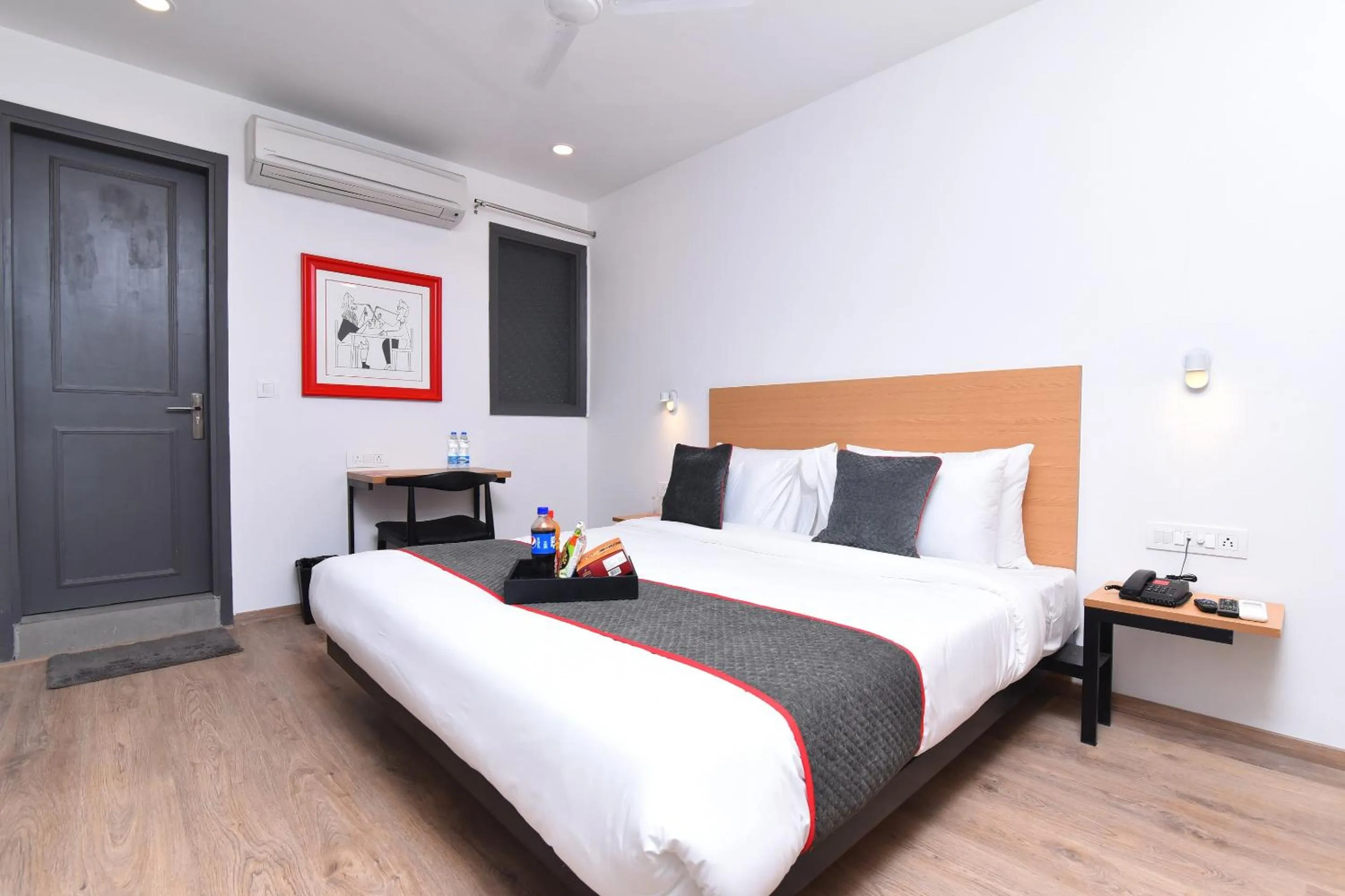 Bedroom, Bed in Townhouse Rudra Inn Near Chhatarpur Metro Station