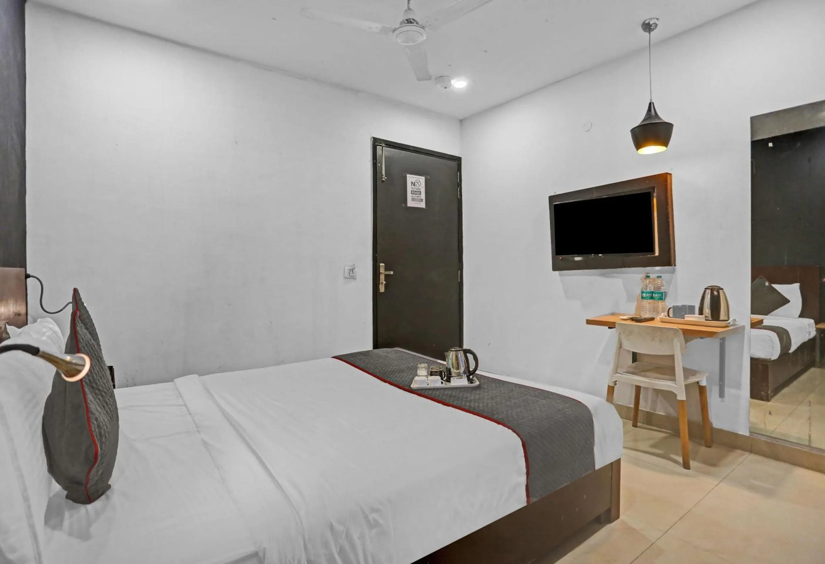 Bathroom, Bed in Townhouse Nangal Raya Pankha Road