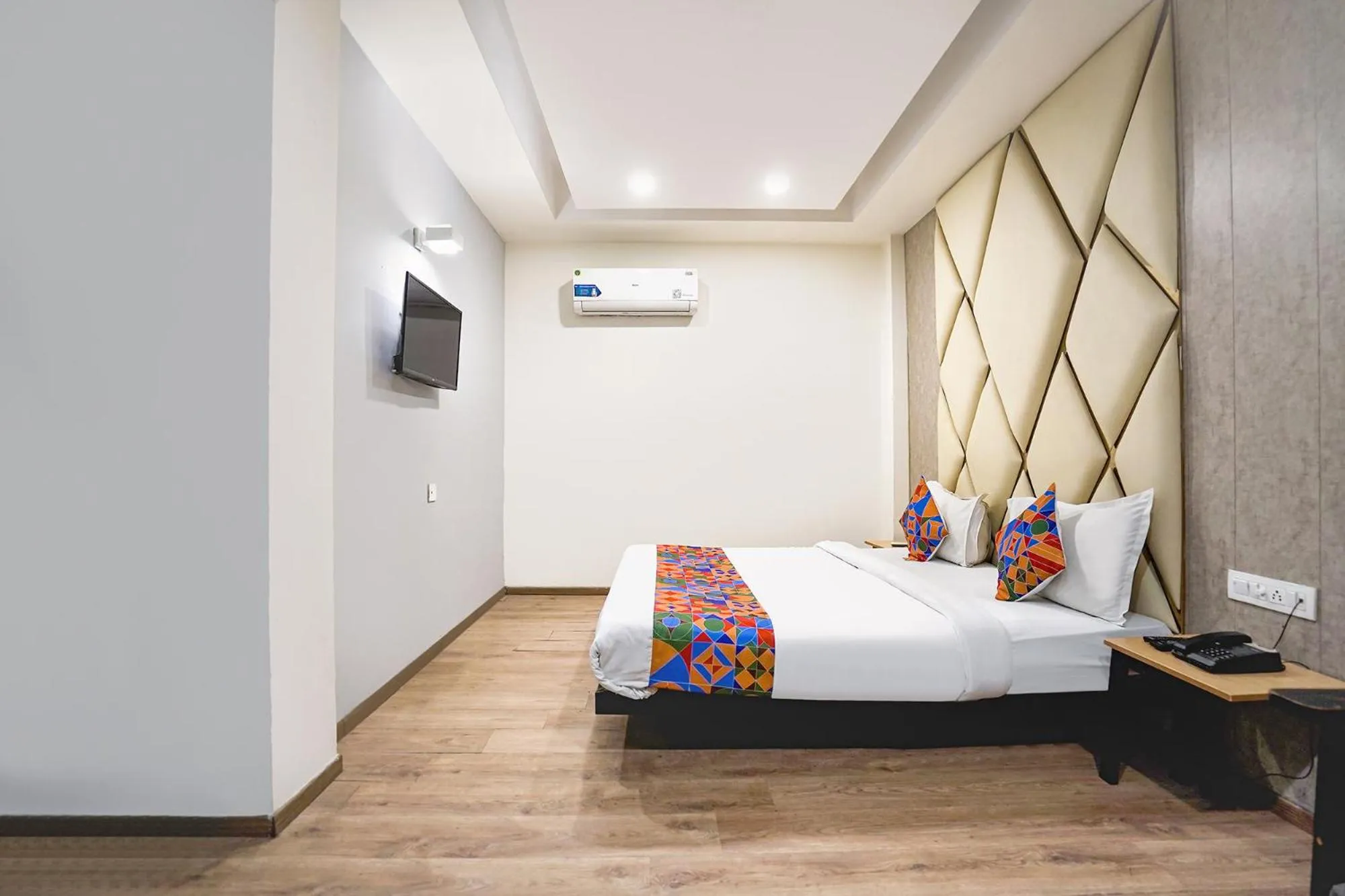 Bed in FabHotel Royale 30