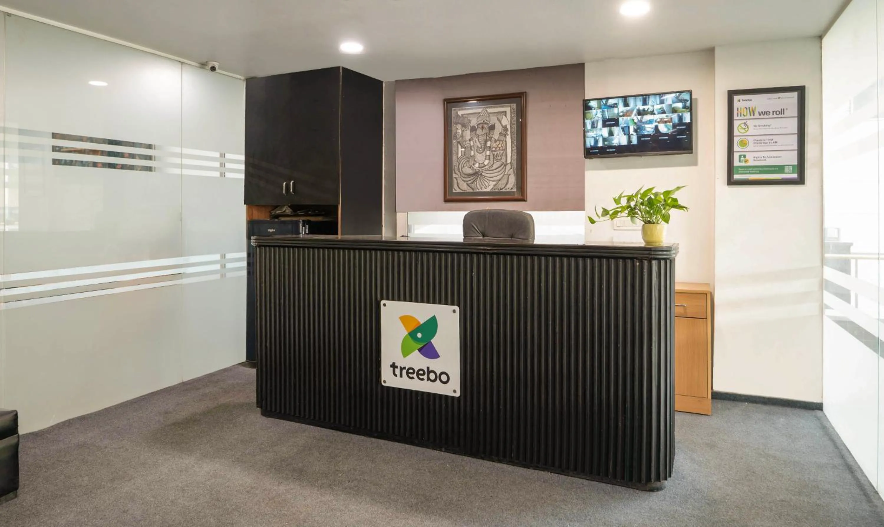 Lobby or reception in Treebo Novis Stayz