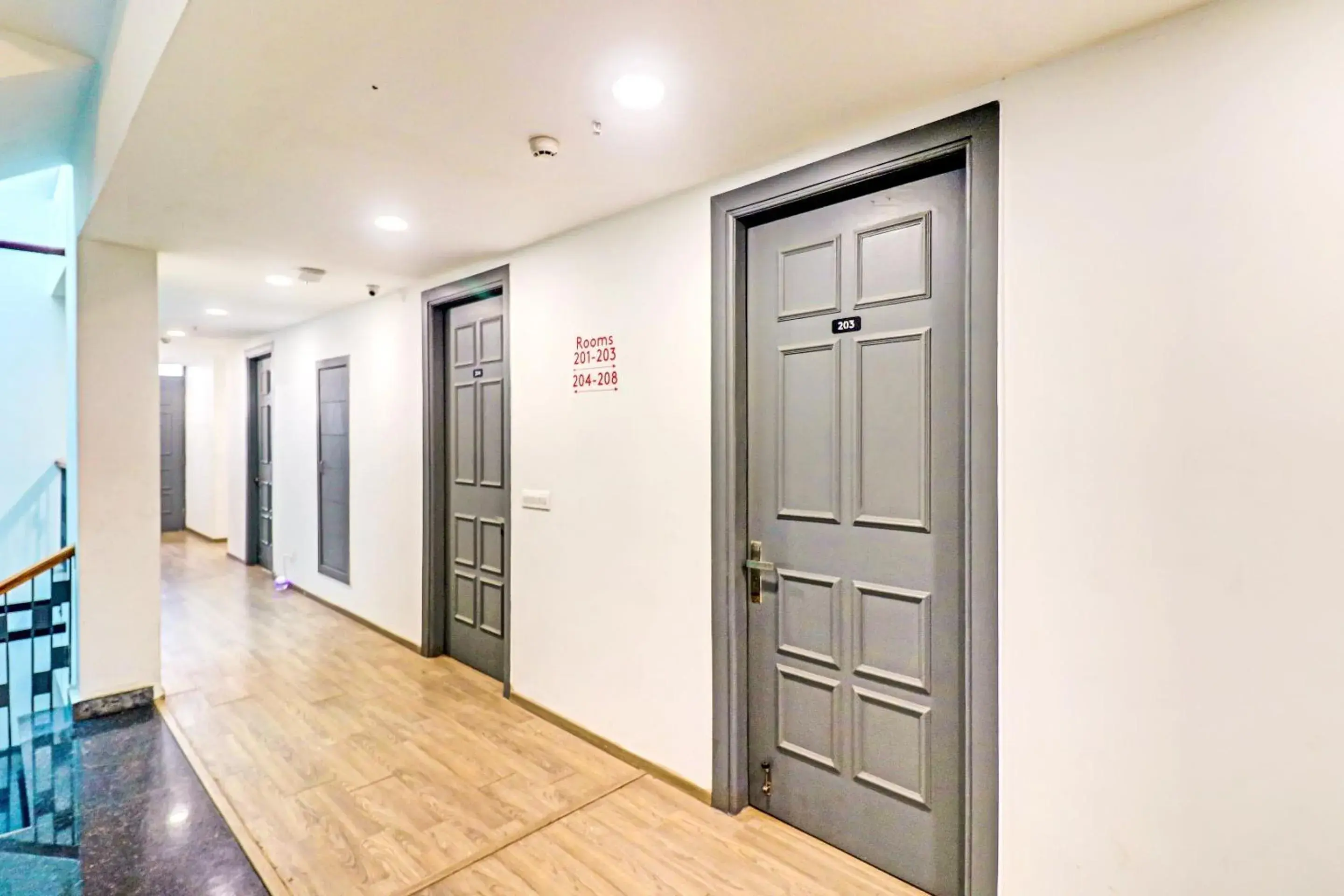 Lobby or reception in Super Townhouse Sector 30 Near Botanic Garden of Indian Republic Lobby or reception in Super Townhouse Sector 30 Near Botanic Garden of Indian Republic