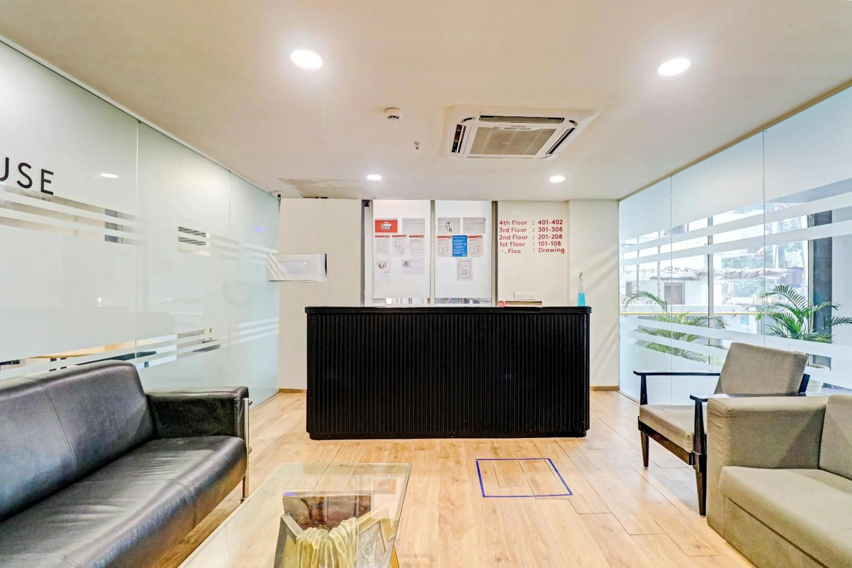 Lobby or reception in Super Townhouse Sector 30 Near Botanic Garden of Indian Republic