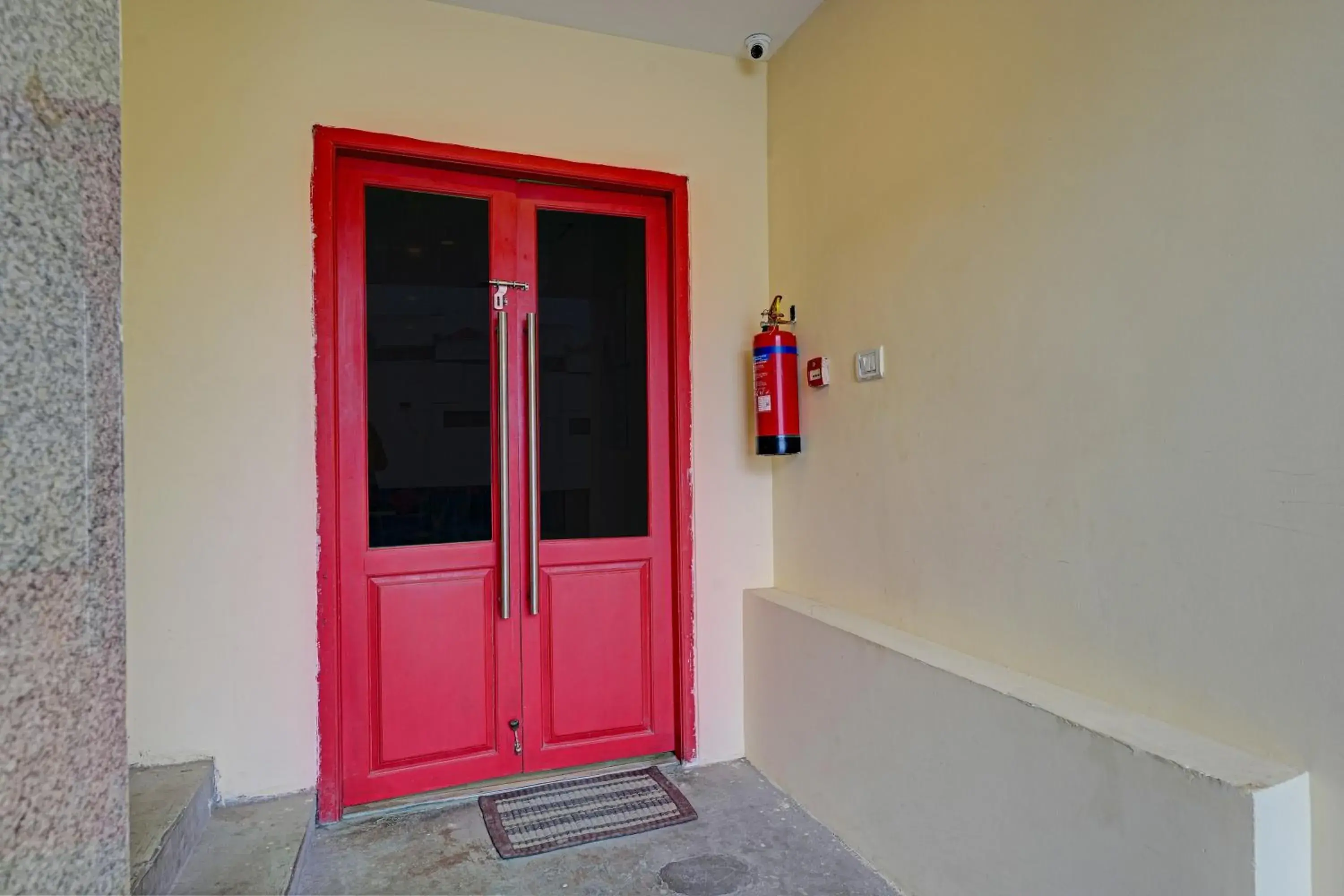 Facade/entrance in Super Townhouse Ramamurthy Nagar Formerly Navya International Facade/entrance in Super Townhouse Ramamurthy Nagar Formerly Navya International