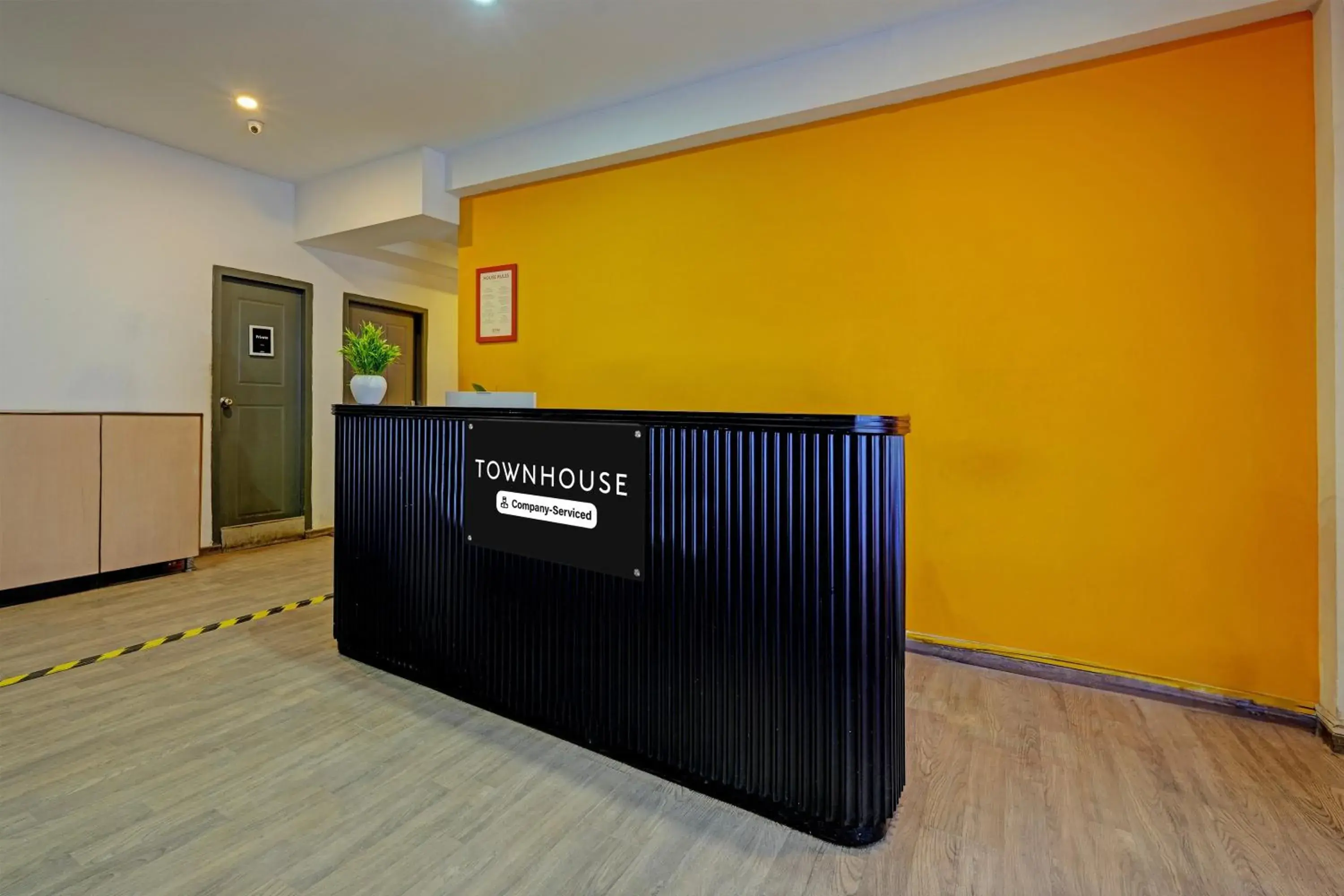 Lobby or reception in Super Townhouse Ramamurthy Nagar Formerly Navya International Lobby or reception in Super Townhouse Ramamurthy Nagar Formerly Navya International