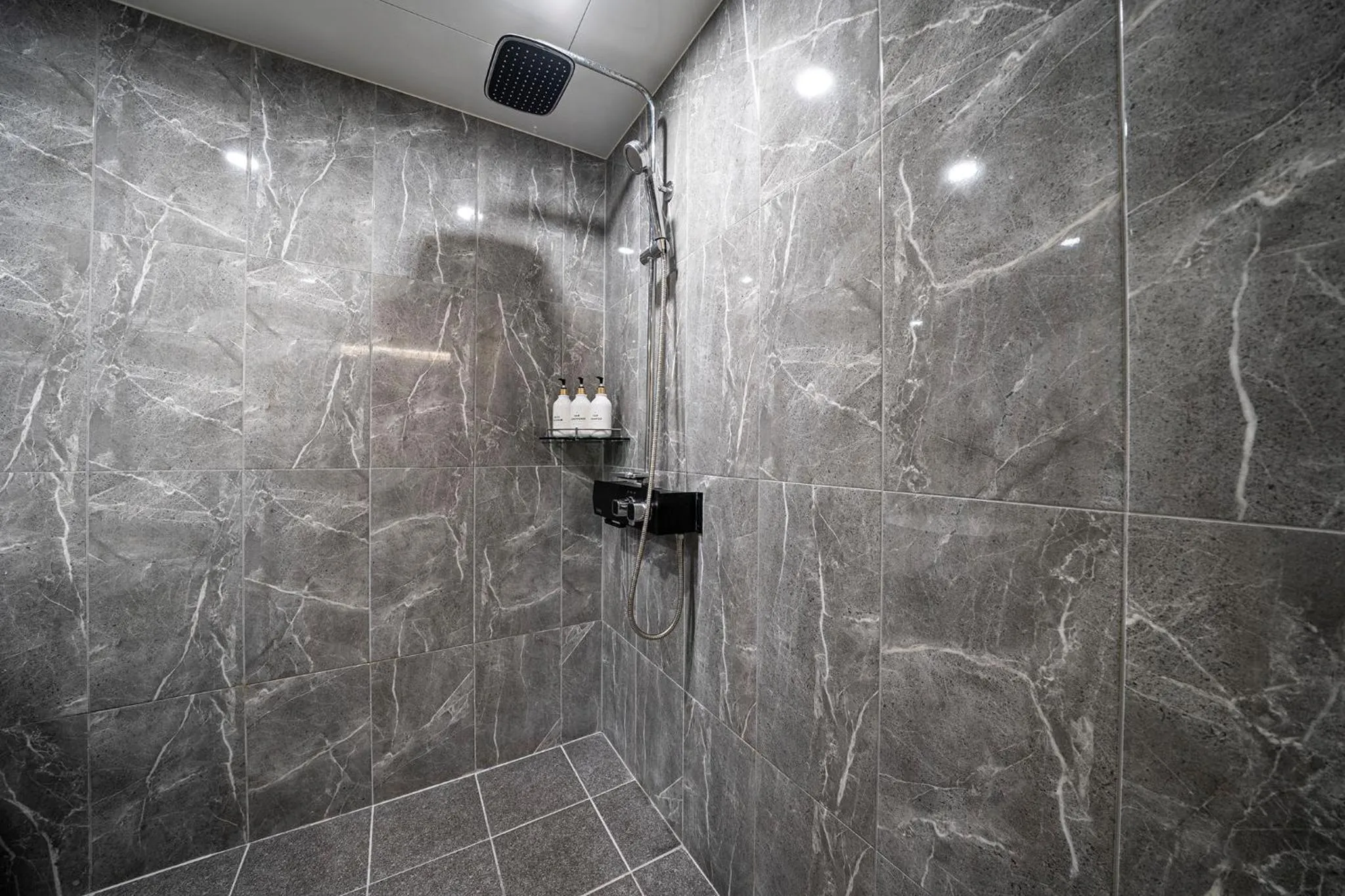 Bathroom in Suwon Sunstar Hotel