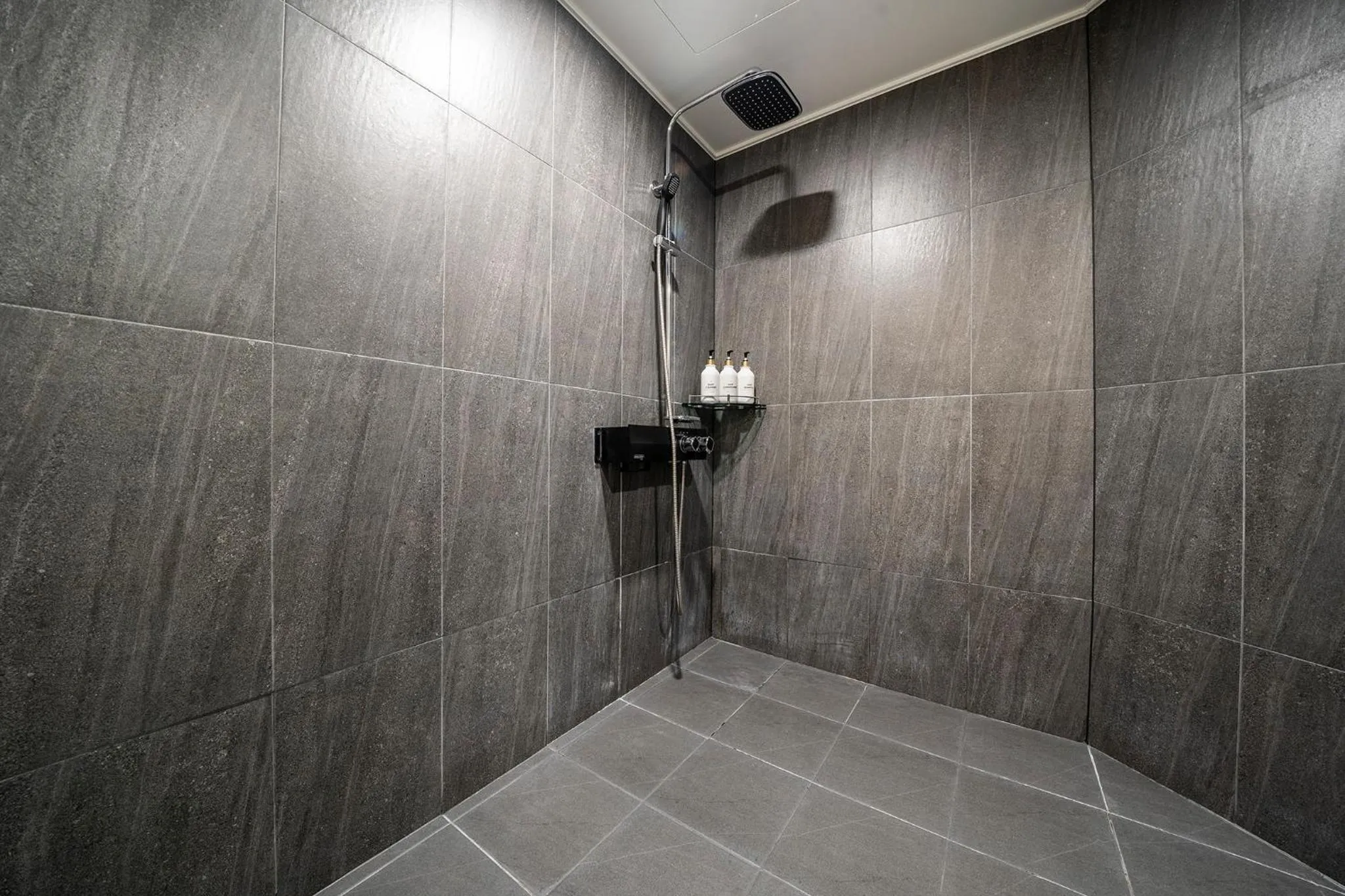 Bathroom in Suwon Sunstar Hotel