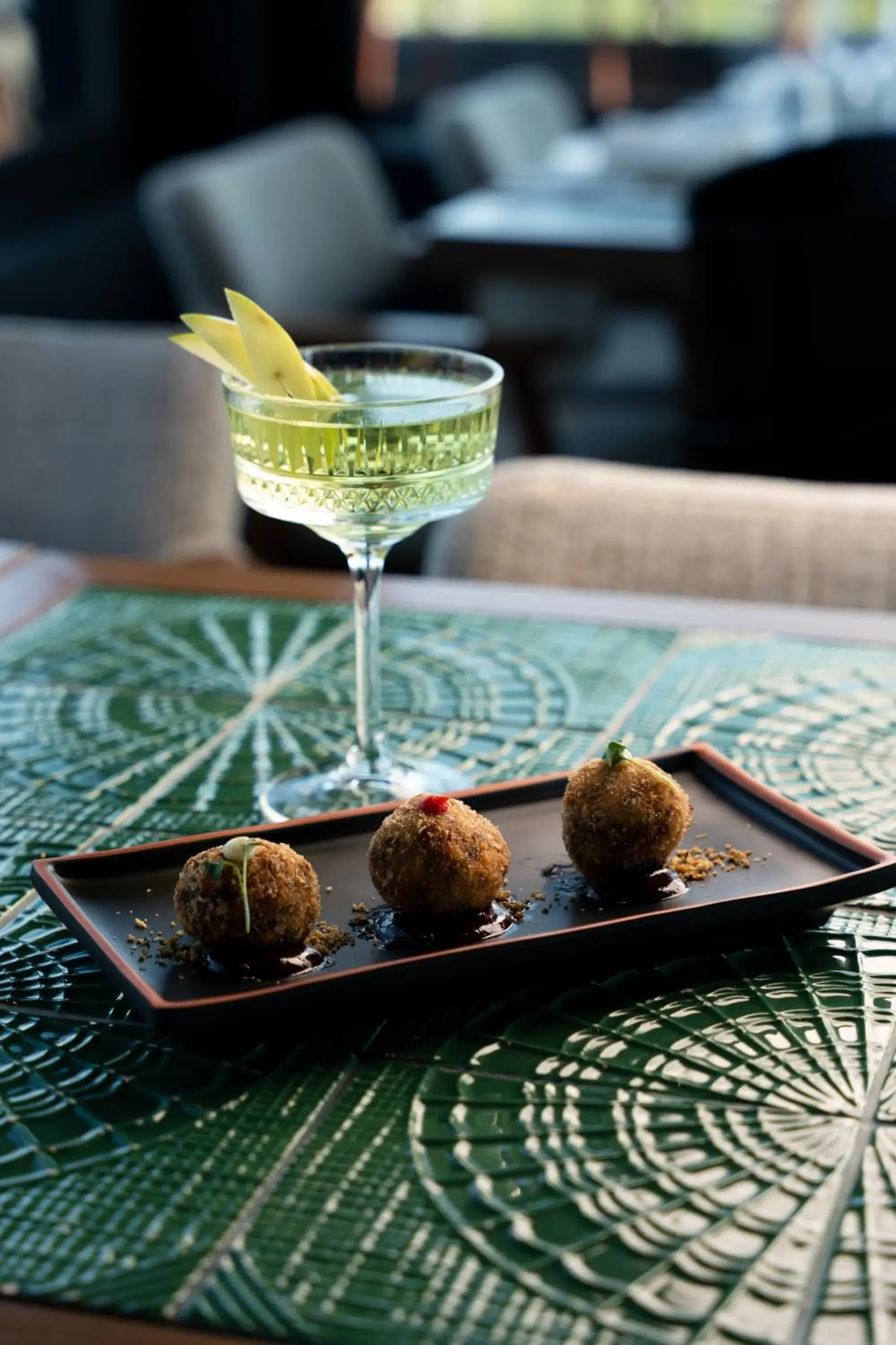 Restaurant/places to eat in SAY HOTEL Restaurant/places to eat in SAY HOTEL