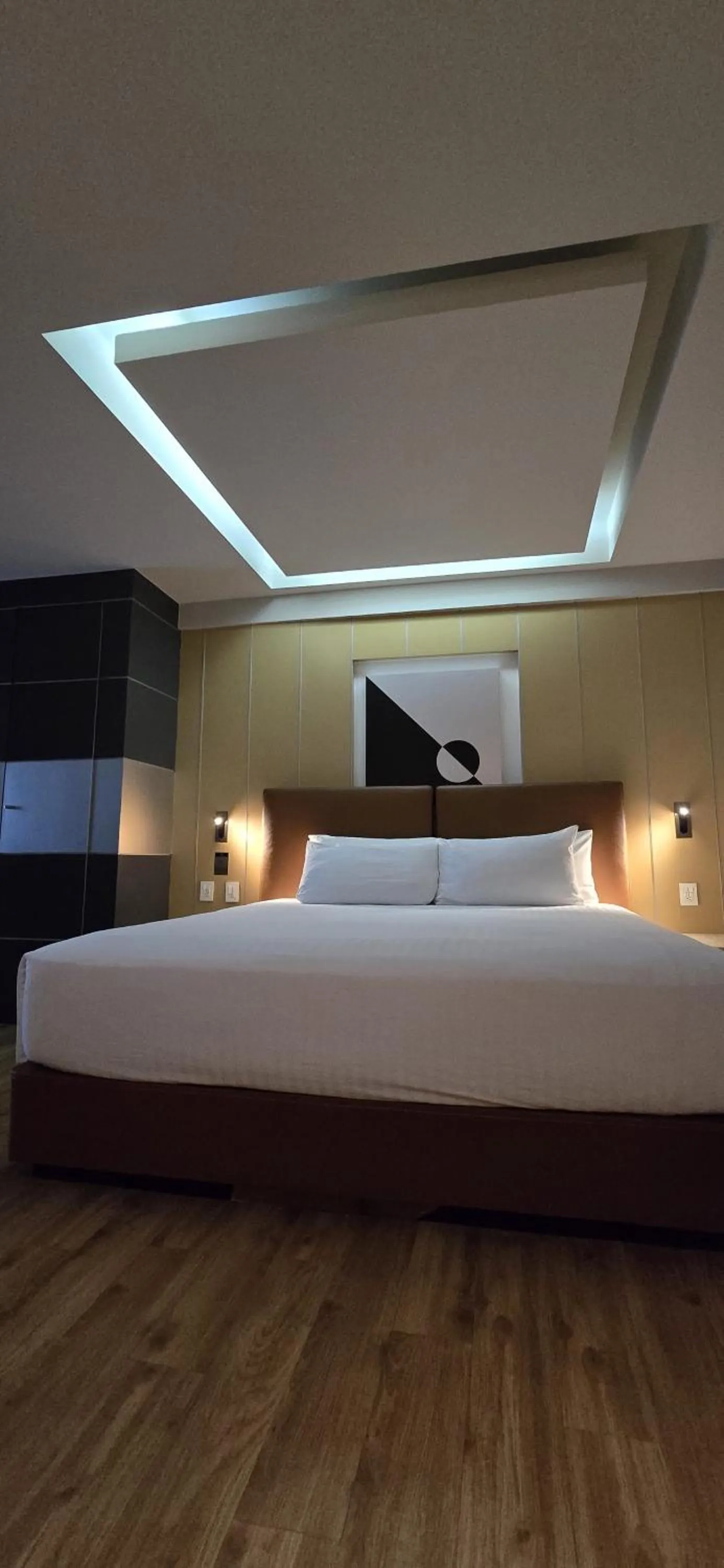 Bedroom, Bed in Ramada by Wyndham Mexico City Santa Fe