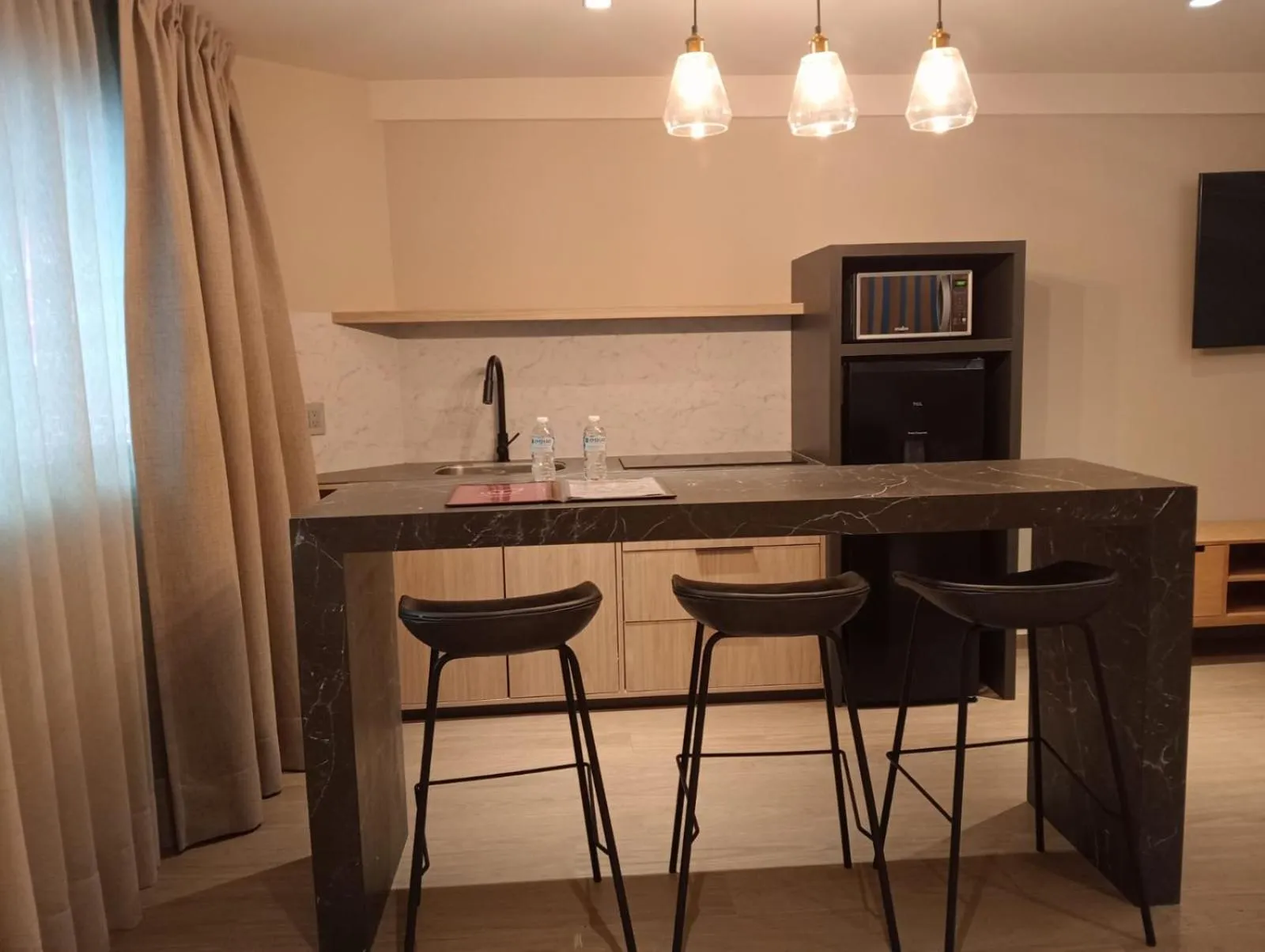 Kitchen or kitchenette in Ramada by Wyndham Mexico City Santa Fe