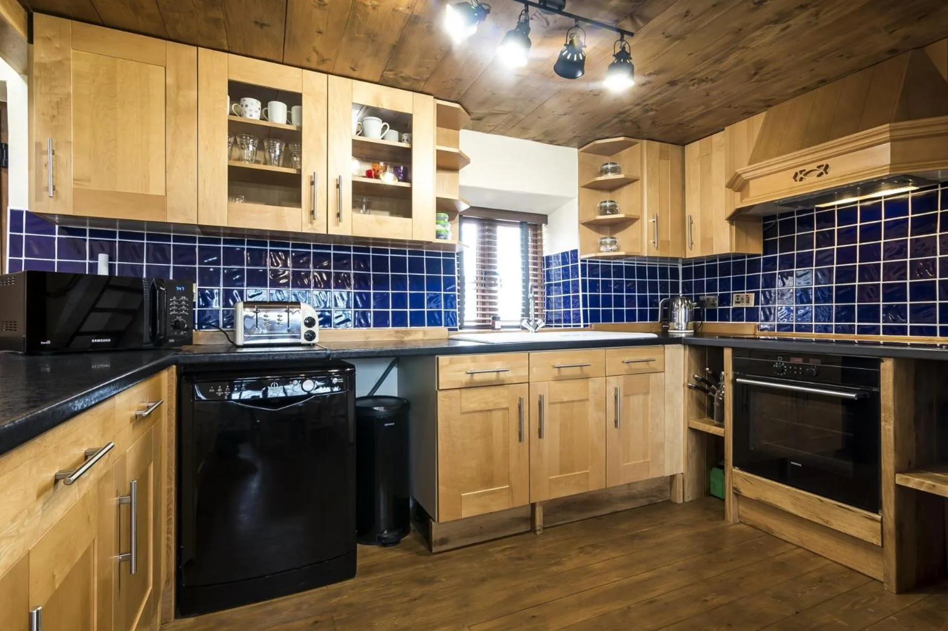 Floor plan in Foxglove - Luxurious Barn Conversion - Blossom Farm