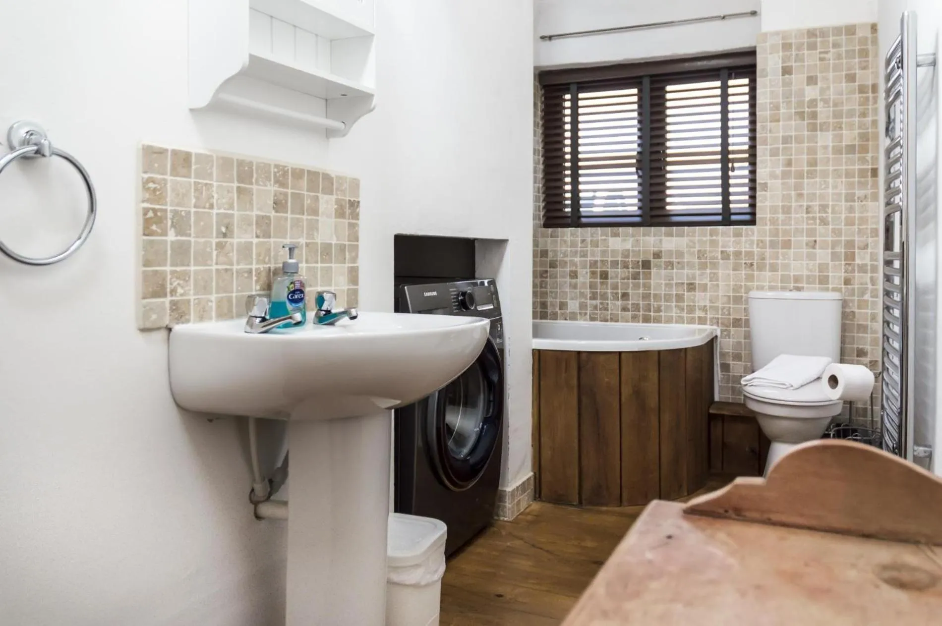 Floor plan in Foxglove - Luxurious Barn Conversion - Blossom Farm