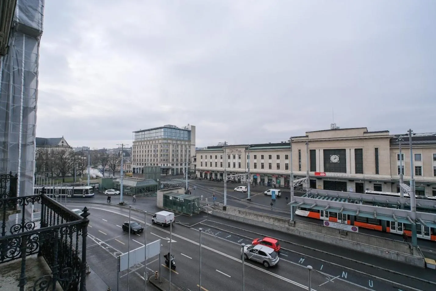 City view in Hotel Les Arcades