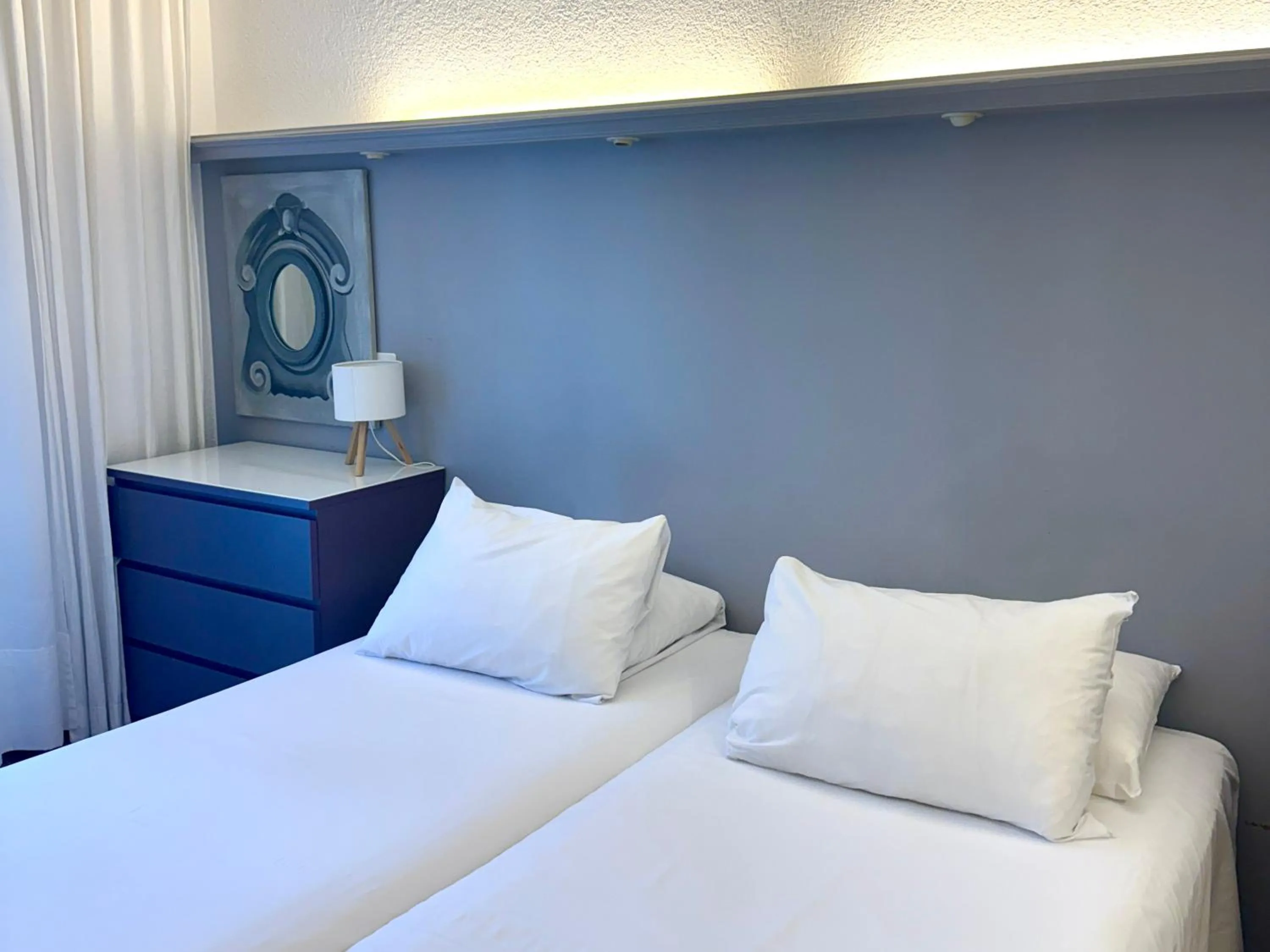 Bedroom, Bed in Hotel Les Arcades