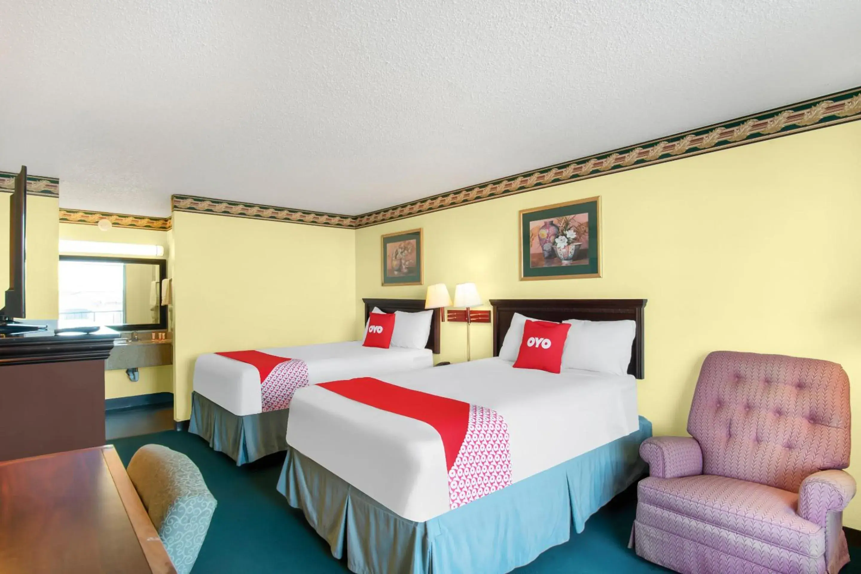 Bedroom, Bed in OYO Hotel Oklahoma City South I-35 and SE 29th Bedroom, Bed in OYO Hotel Oklahoma City South I-35 and SE 29th