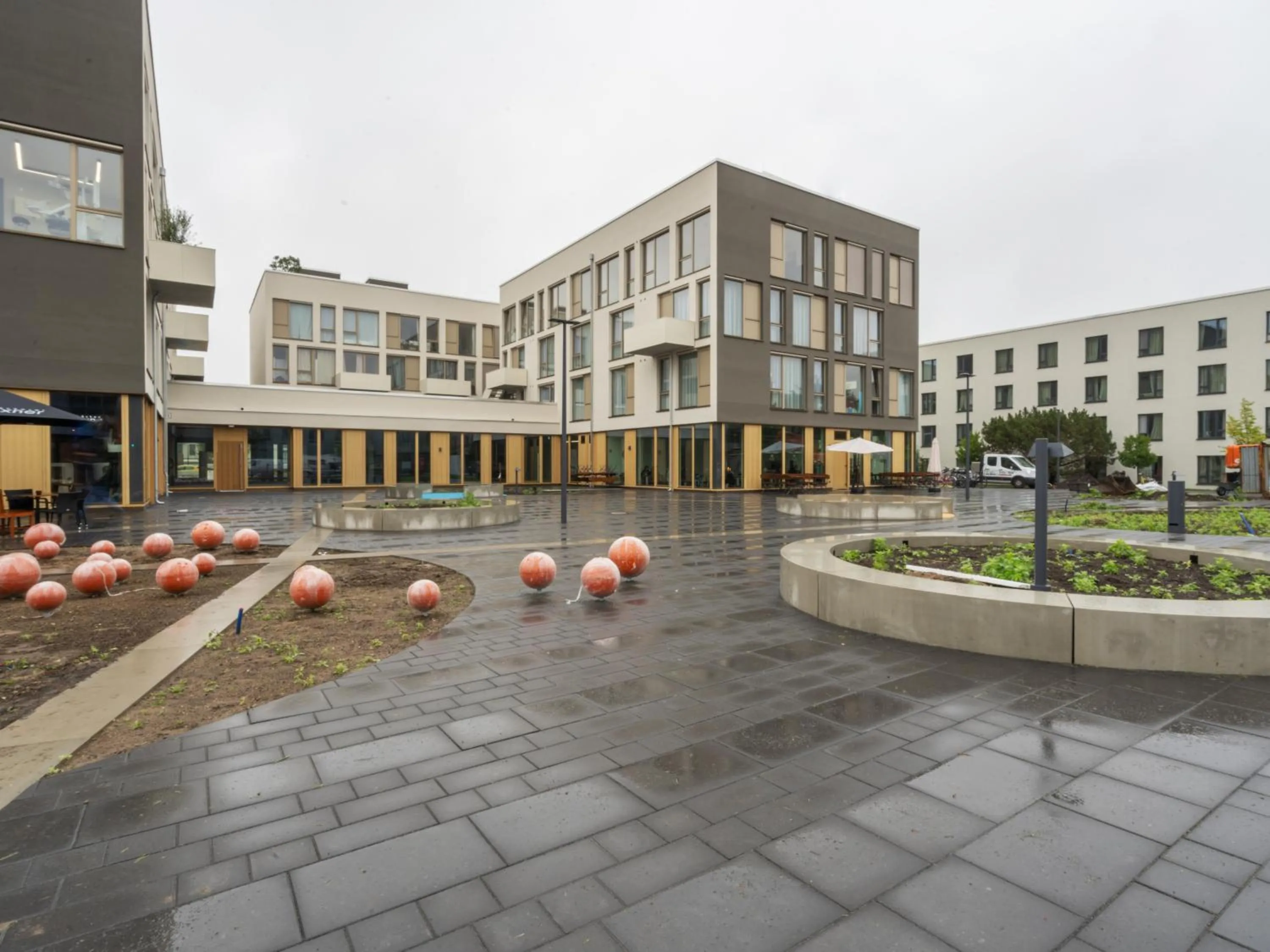 Property building in Limehome Potsdam Annemarie-Wolff-Platz