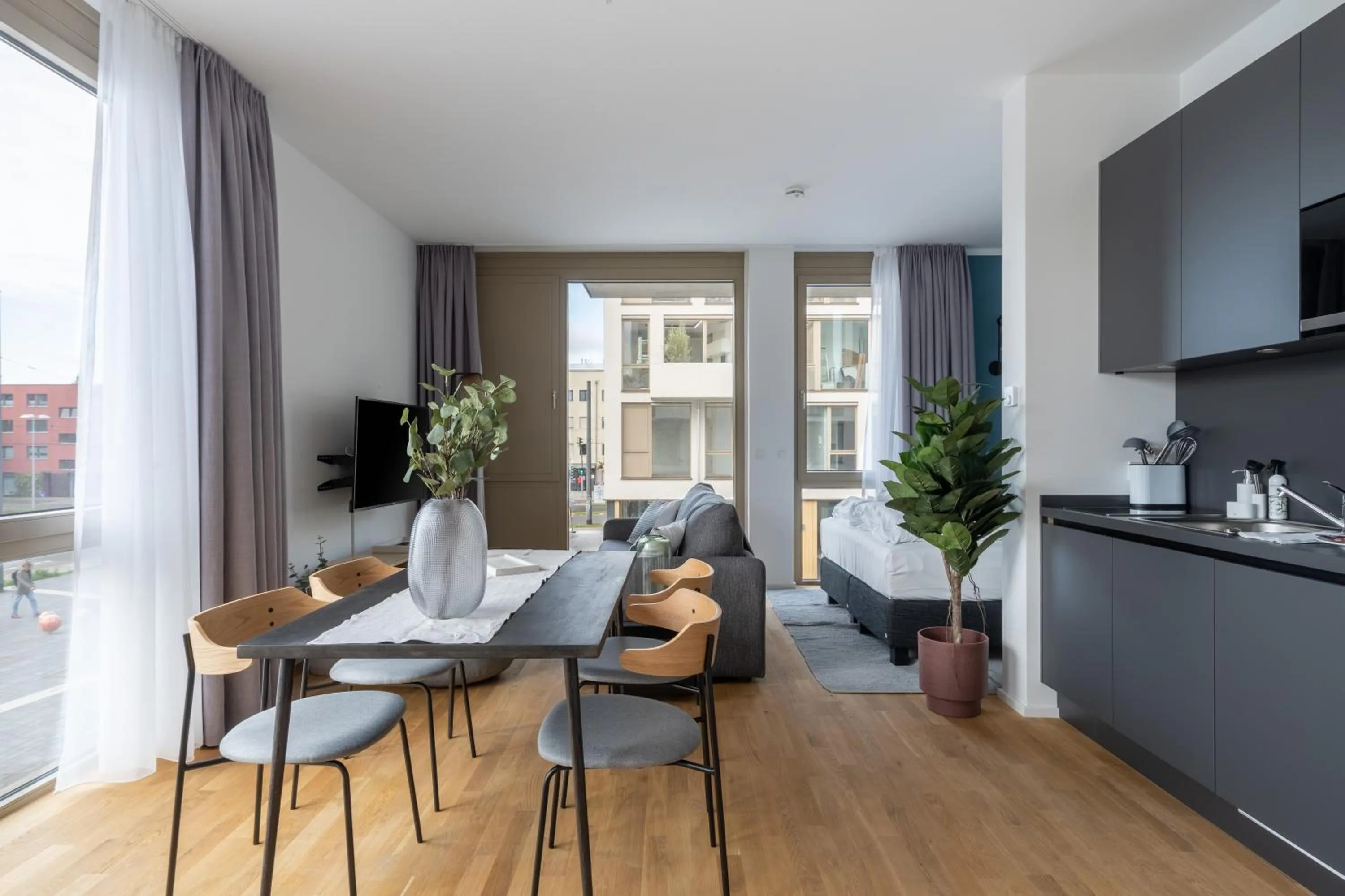 Kitchen or kitchenette in Limehome Potsdam Annemarie-Wolff-Platz