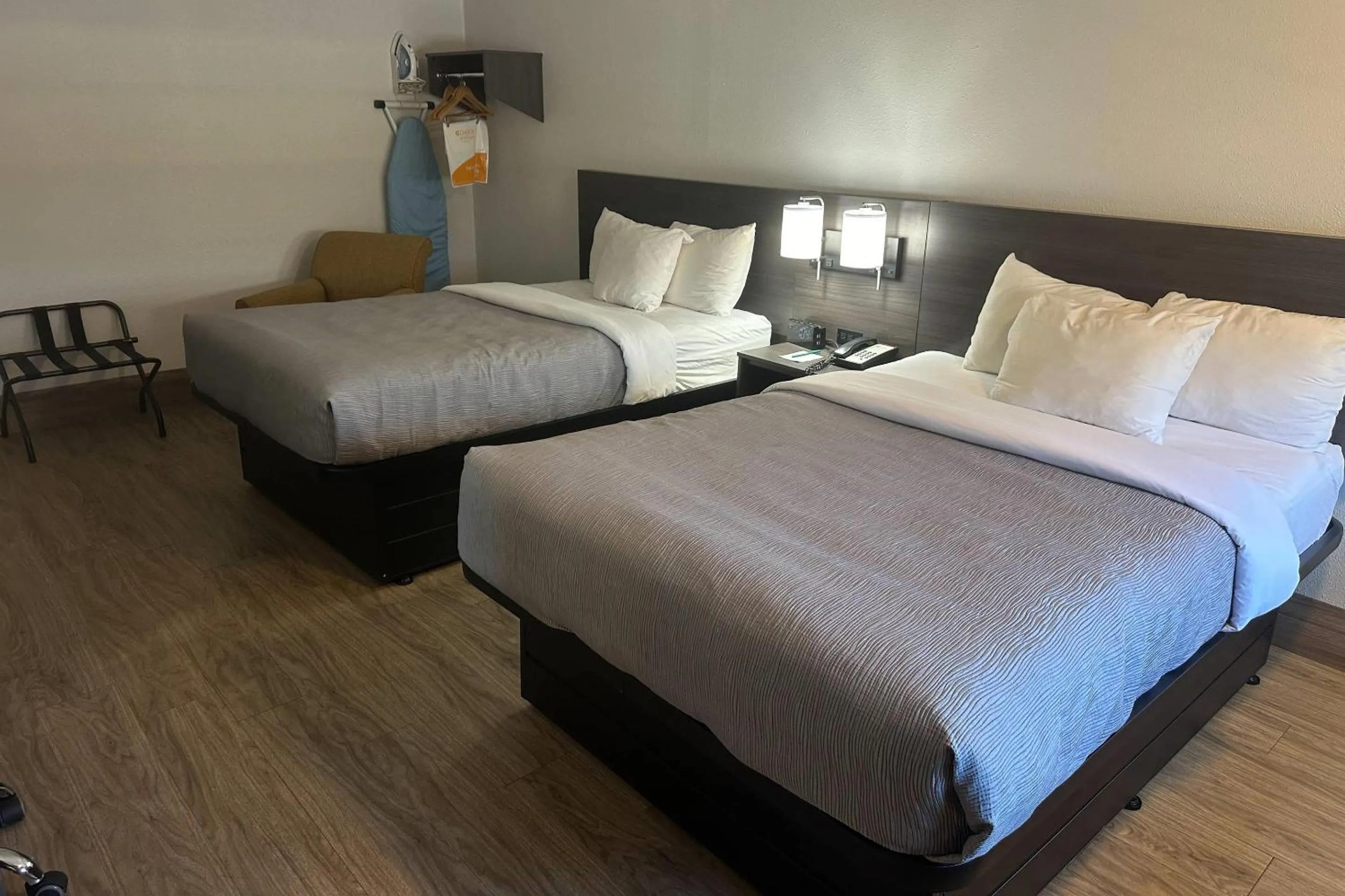 Bedroom, Bed in Quality Inn Forsyth near GA Public Safety Training Center