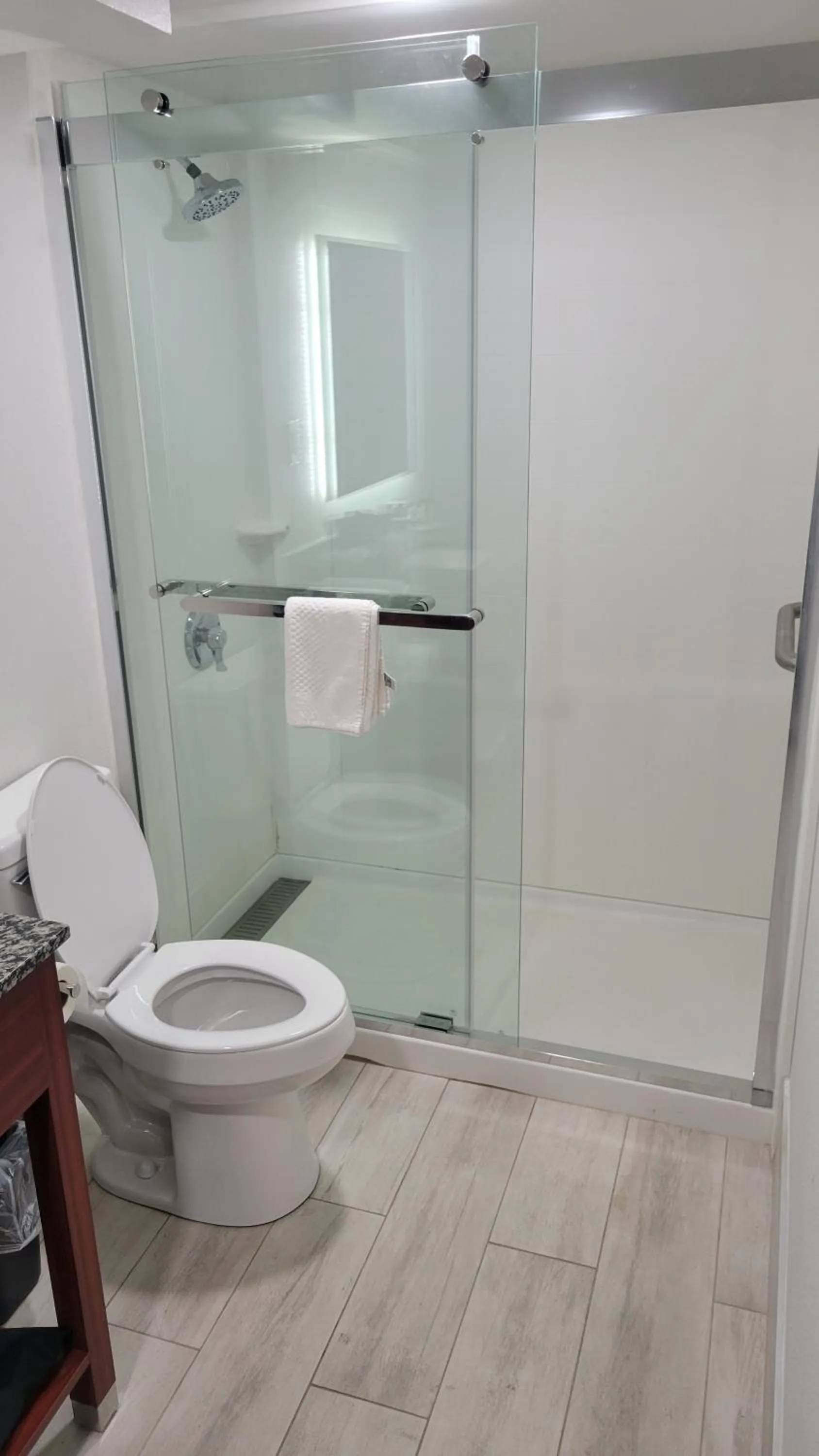 Shower in Quality Inn Forsyth near GA Public Safety Training Center