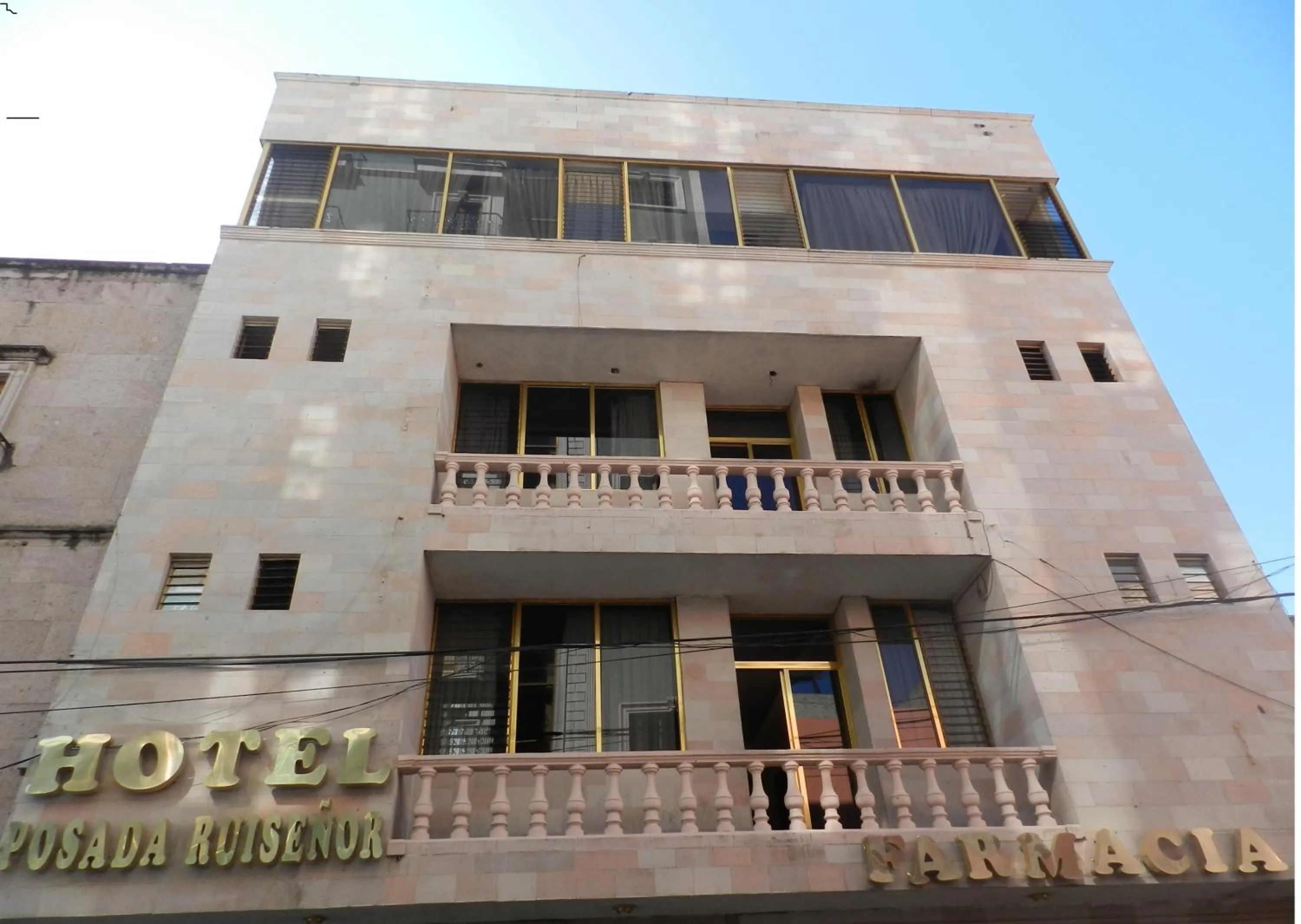 Facade/entrance in Hotel Posada Ruiseñor