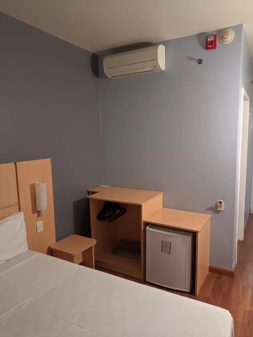 Bed in ibis Montes Claros Shopping