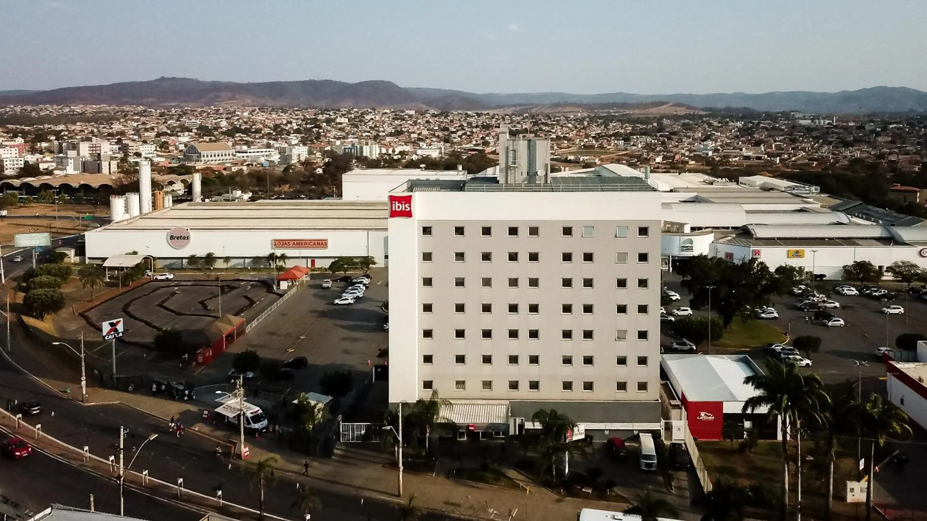 Nearby landmark in ibis Montes Claros Shopping