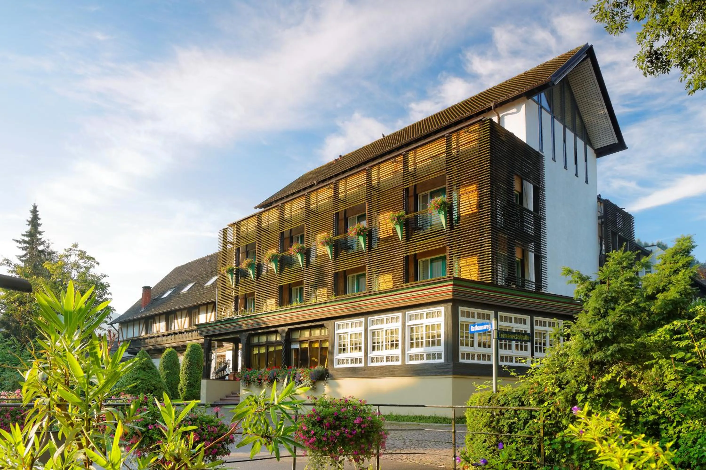 Facade/entrance in Hotel Hirschen