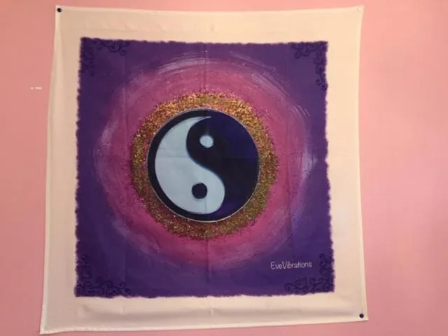 Decorative detail in La Belle Etoile