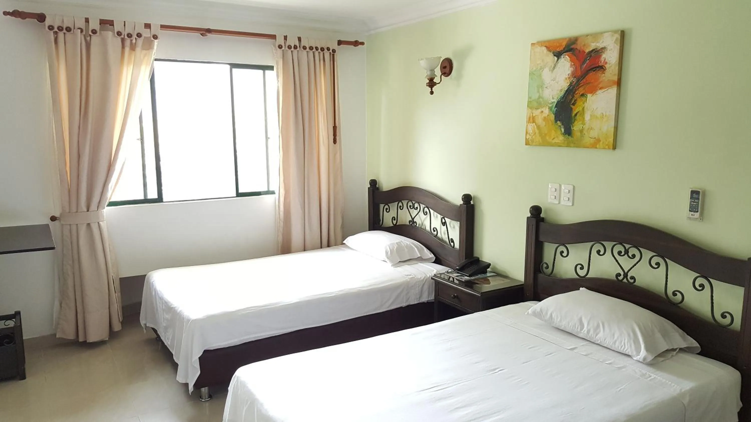 Photo of the whole room, Bed in Hotel Palmera Real