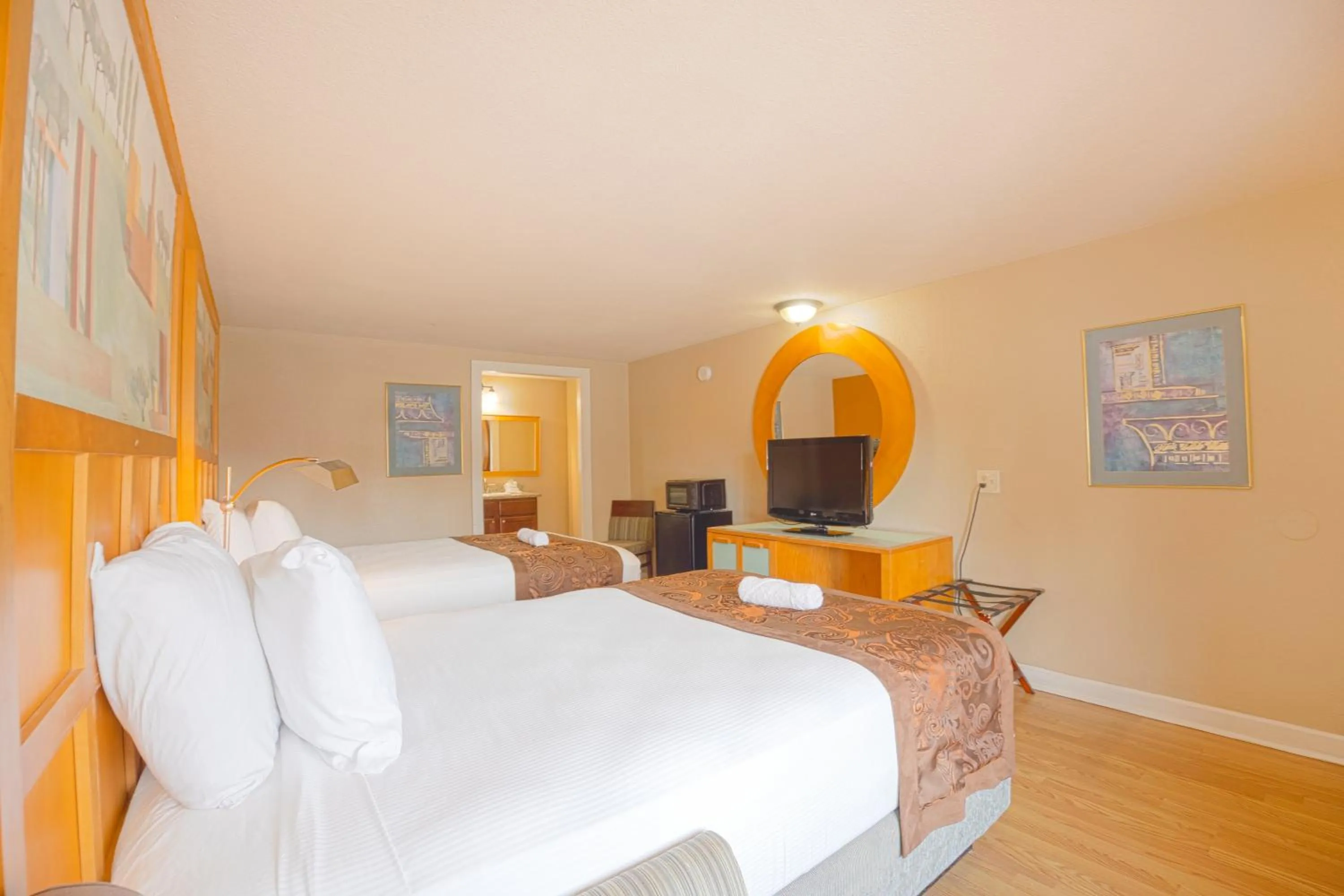 Bedroom, Bed in Liberty Garden Inn by OYO Kissimmee near Disney World